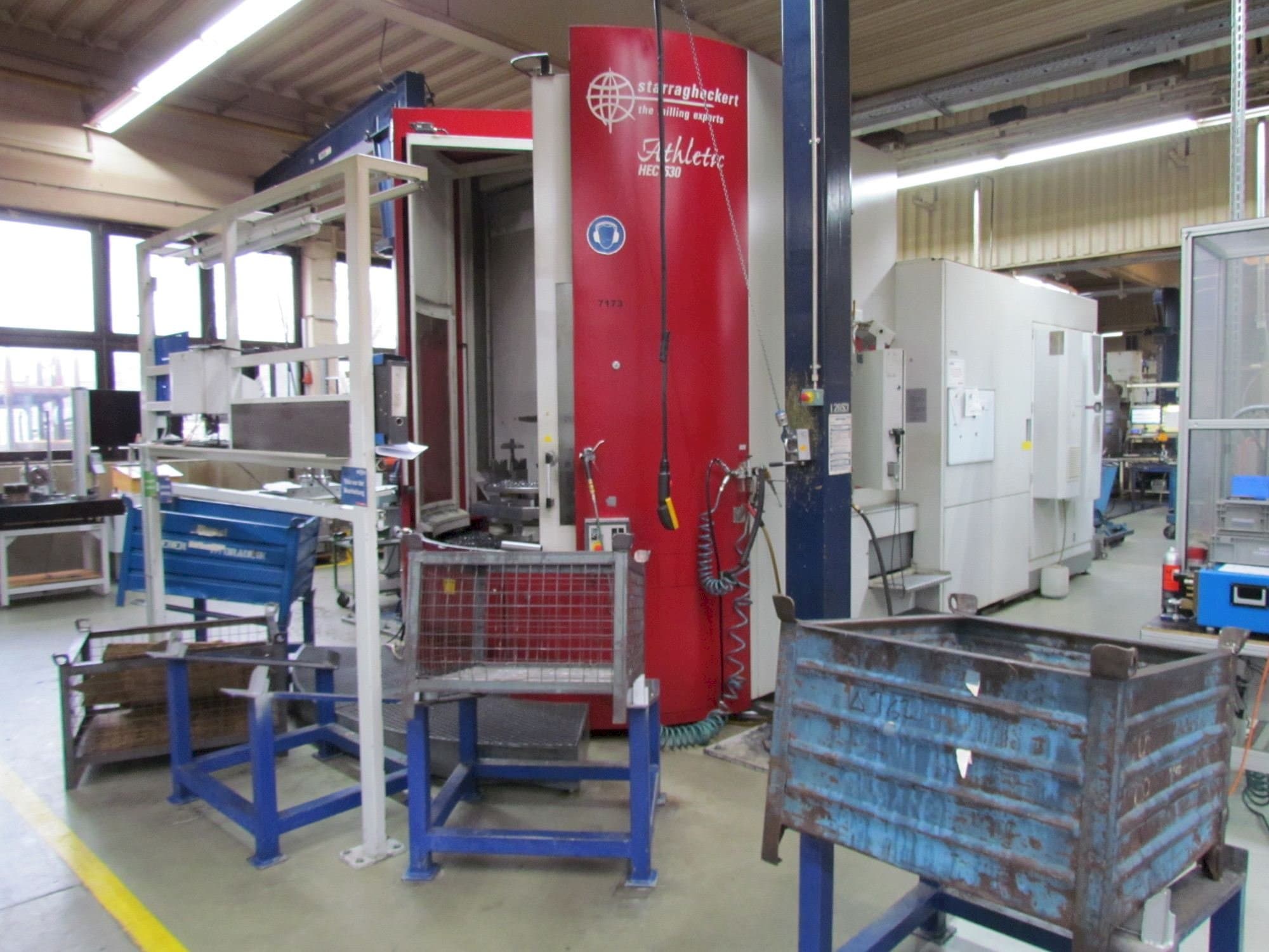 Čelní pohled  na Heckert HEC 630  stroj