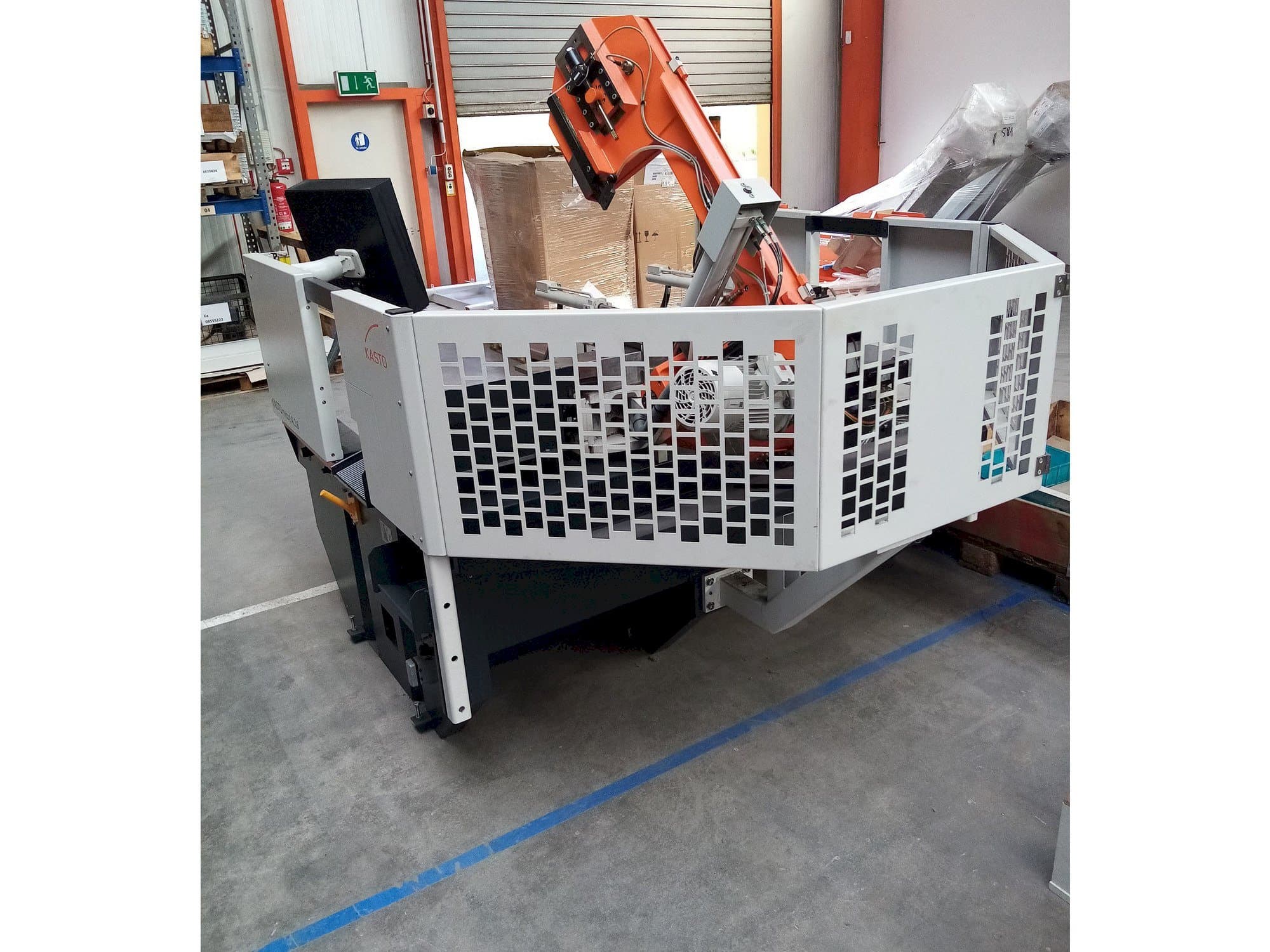 Čelní pohled  na KASTO micut A 2.6  stroj