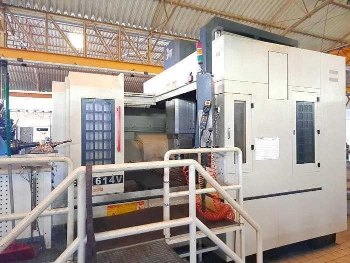 Čelní pohled  na GENTIGER GT-1614  stroj