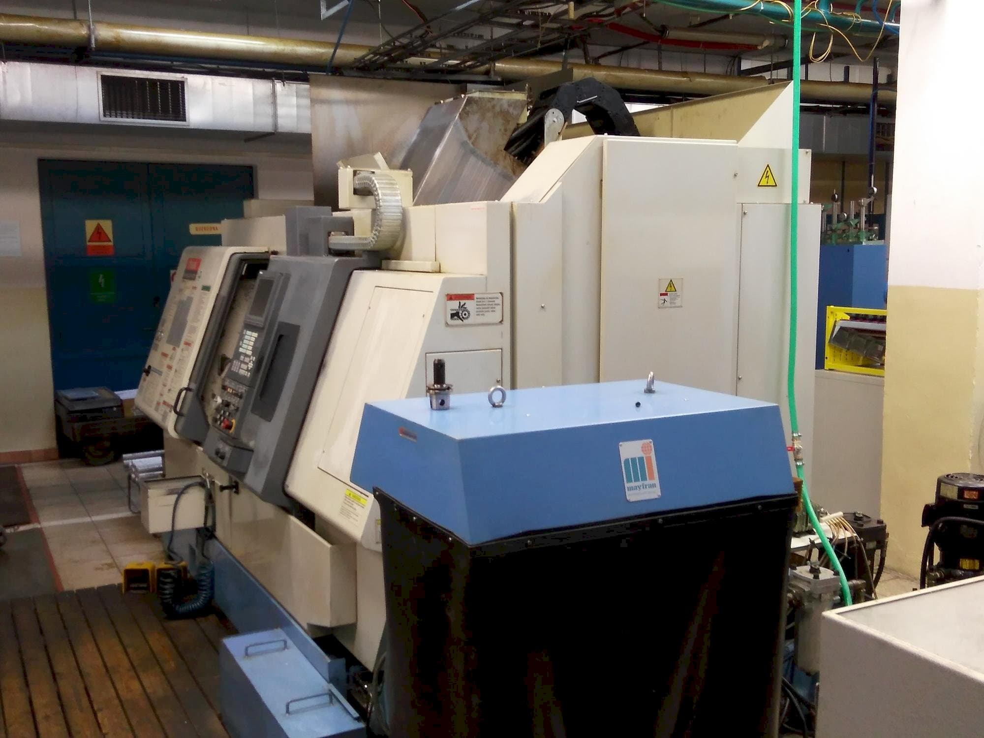 Čelní pohled  na Mazak Integrex 200-II SY  stroj