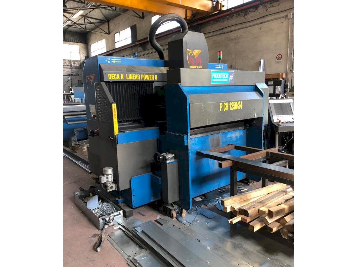 Čelní pohled  na PRODUTEC ALPI DECA A2  stroj