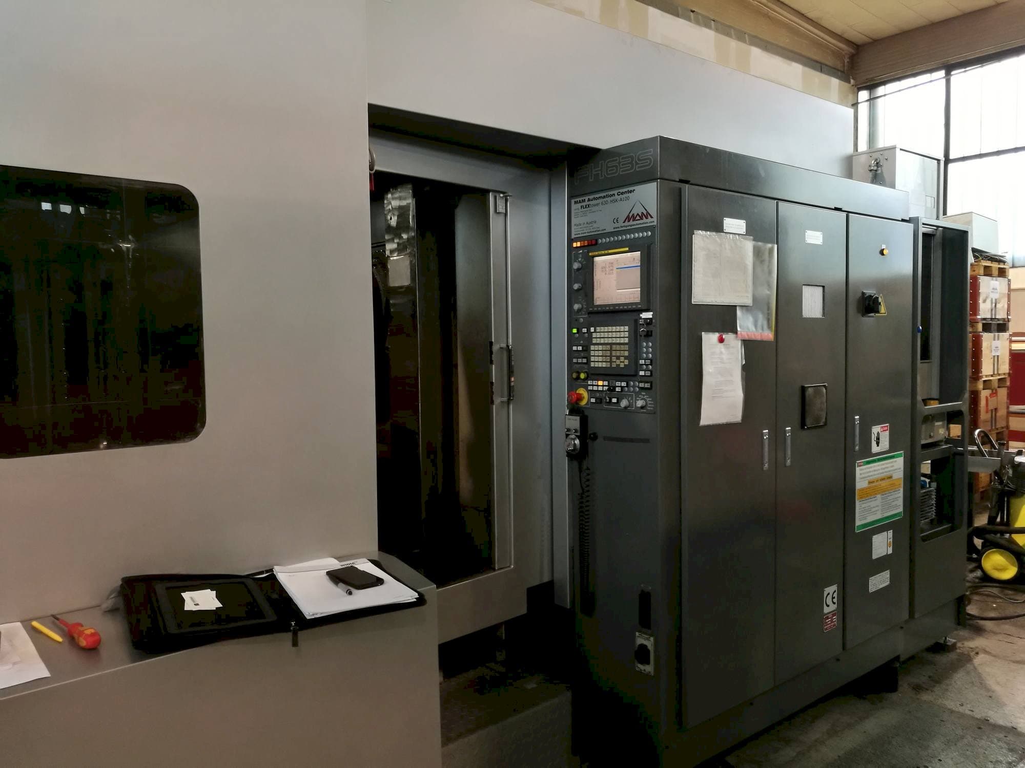 Čelní pohled  na TOYODA FH 63S  stroj