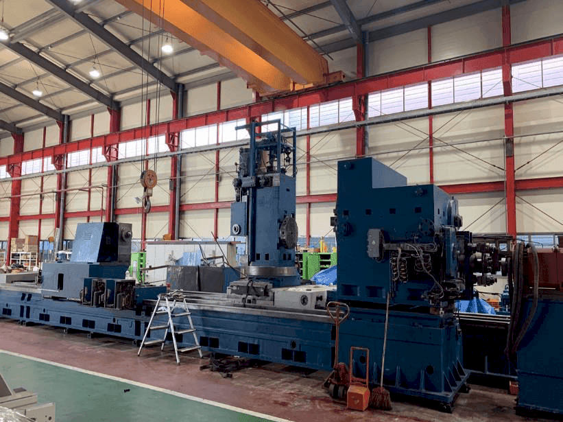 Čelní pohled  na SKODA SR2-200NC  stroj