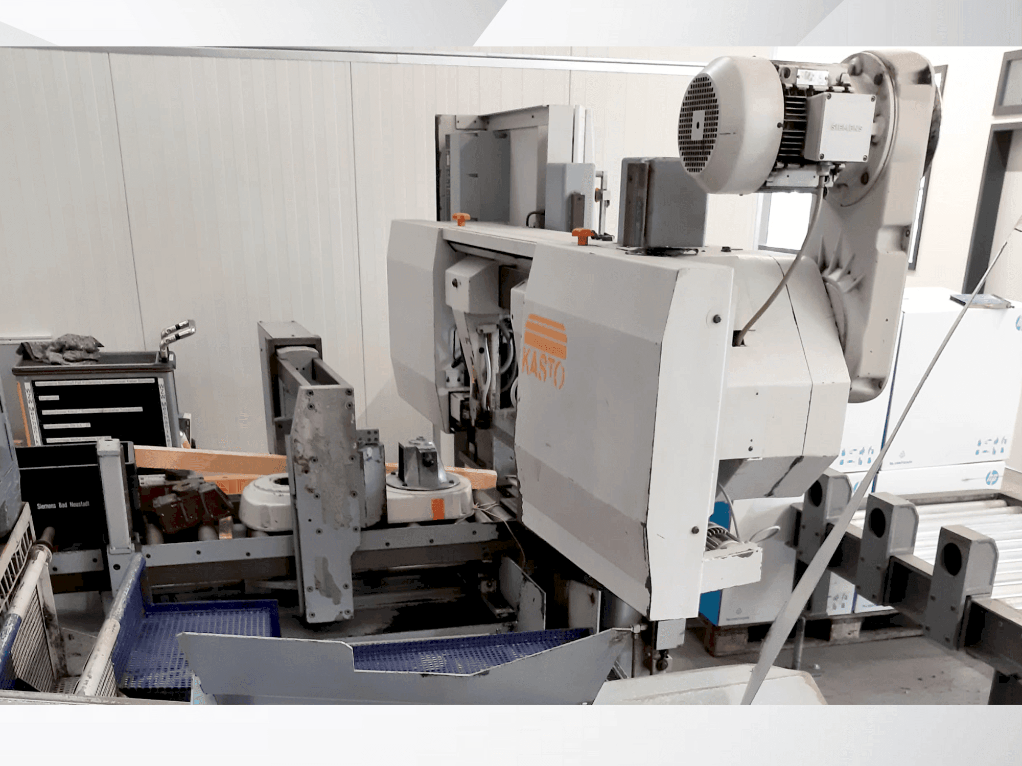 Čelní pohled  na KASTO HBA 360 AU with Knoll 150 K-1  stroj