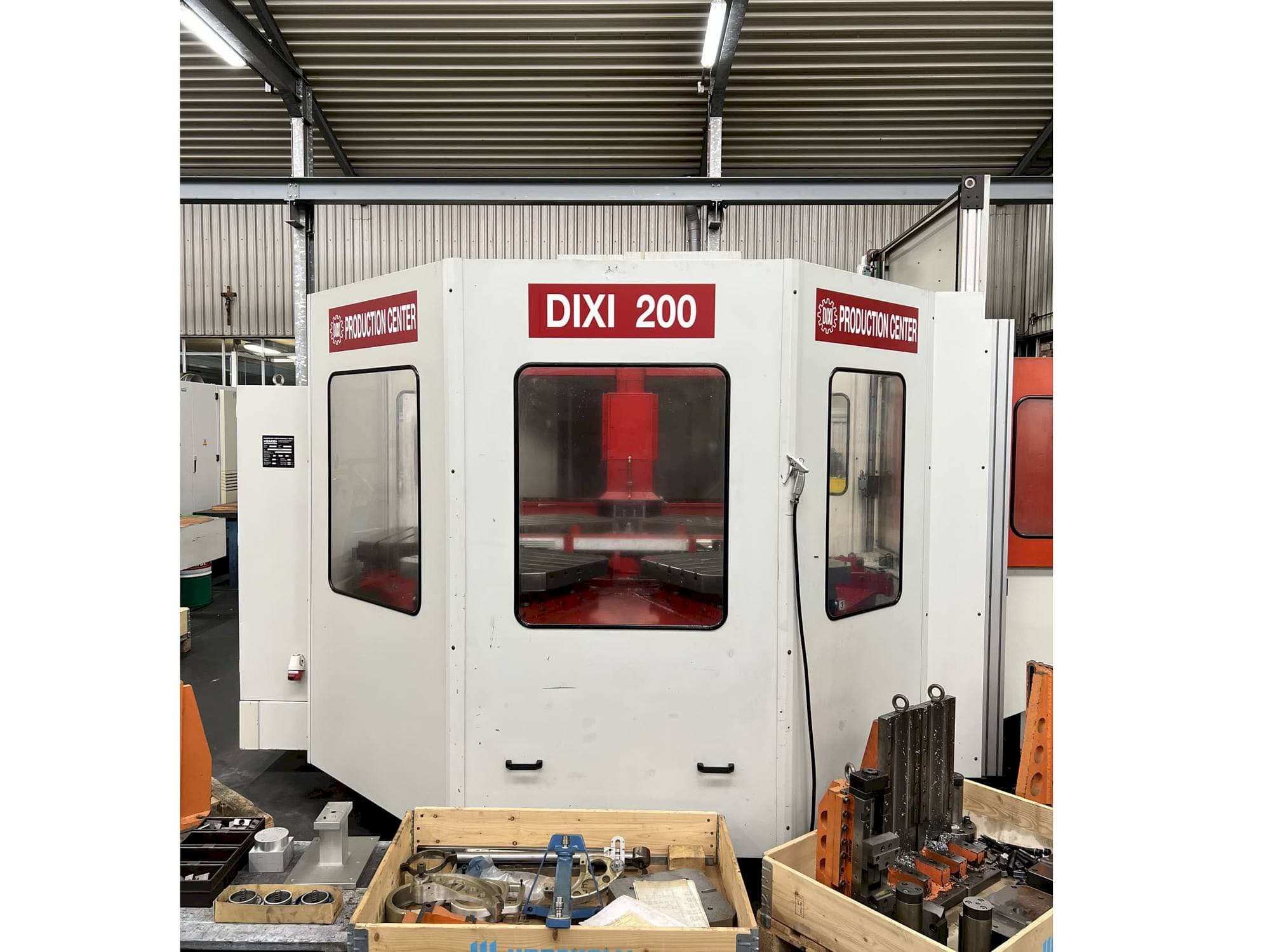 Čelní pohled  na DIXI 200  stroj