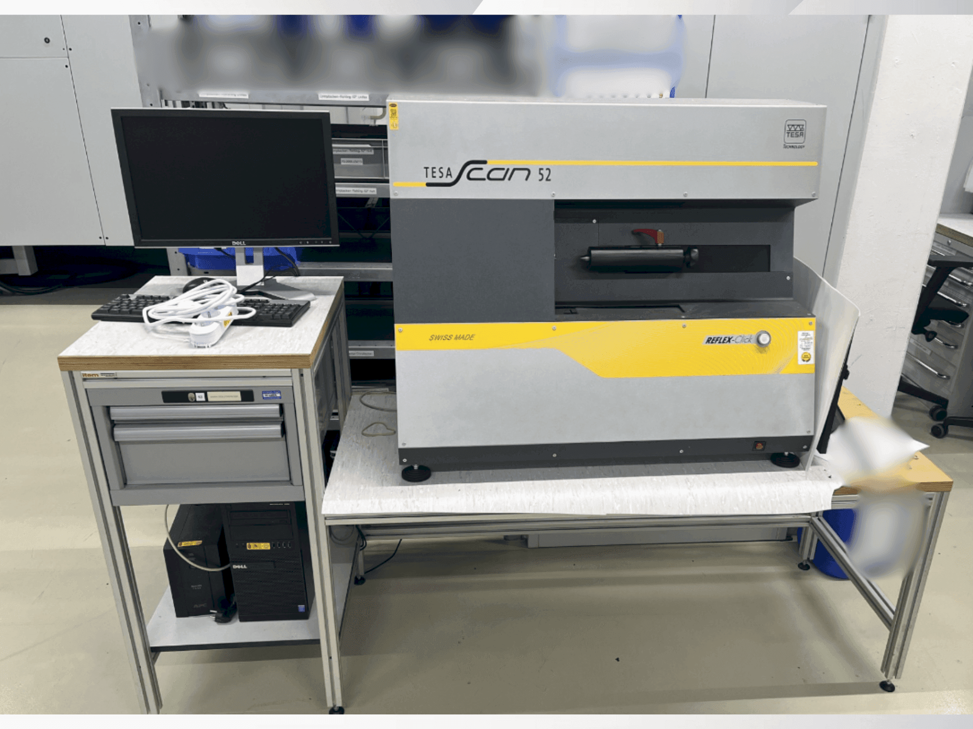 Čelní pohled  na TESA Scan 52  stroj