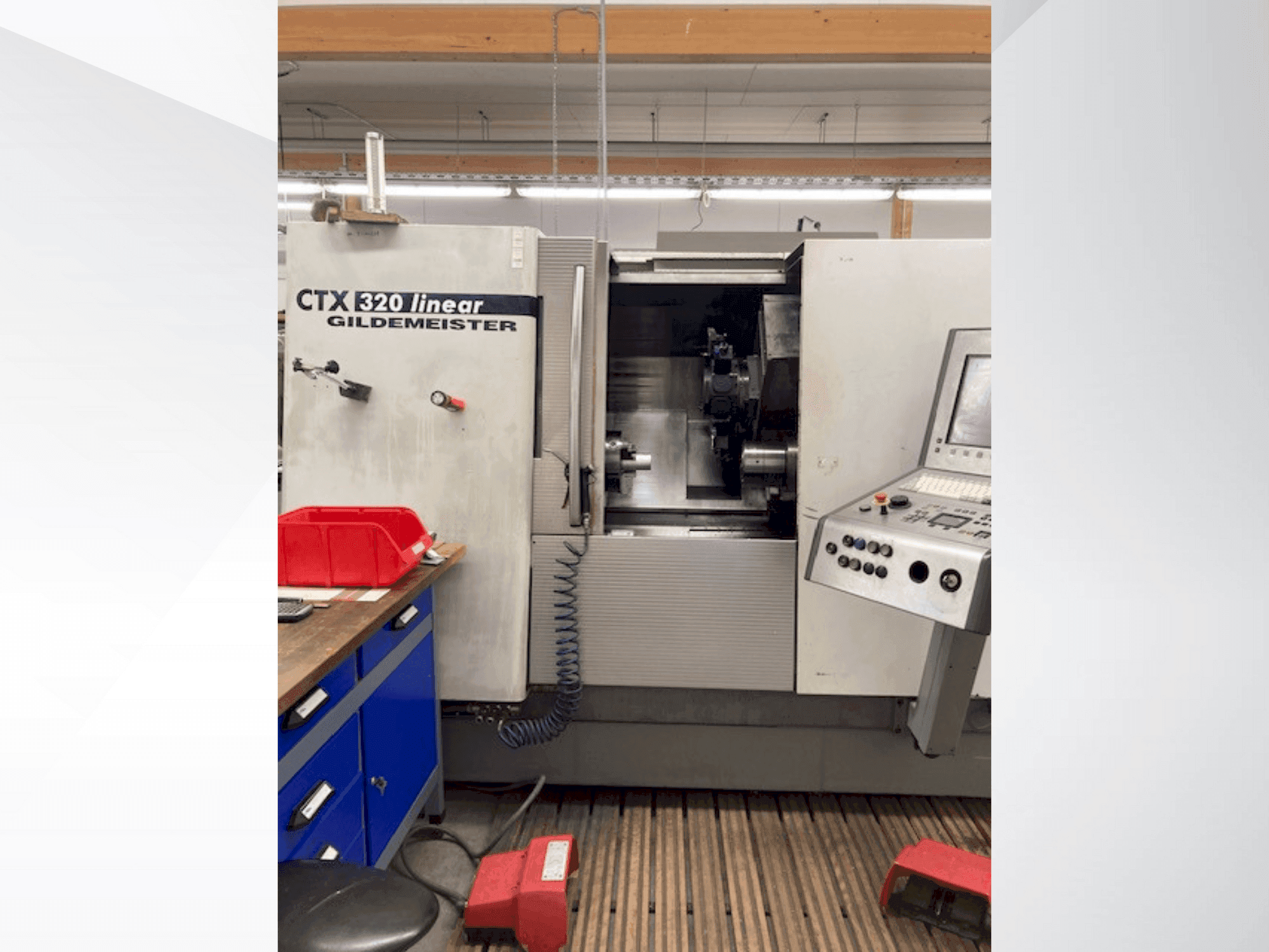 Čelní pohled  na Gildemeister CTX 320 linear  stroj