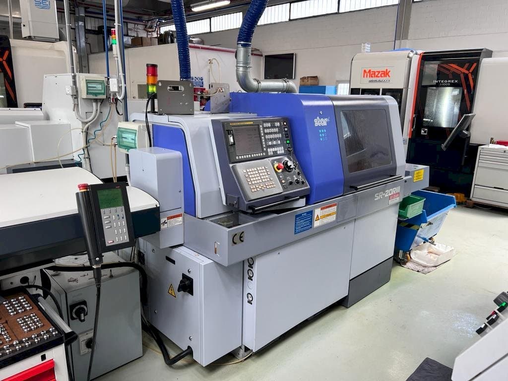 Čelní pohled  na Star SR-20RIII  stroj