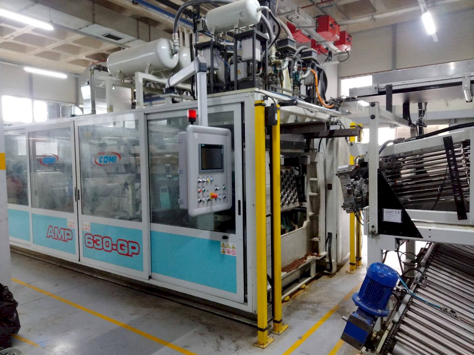 Čelní pohled  na AMUT COMI AMP 630 GP/FL  stroj
