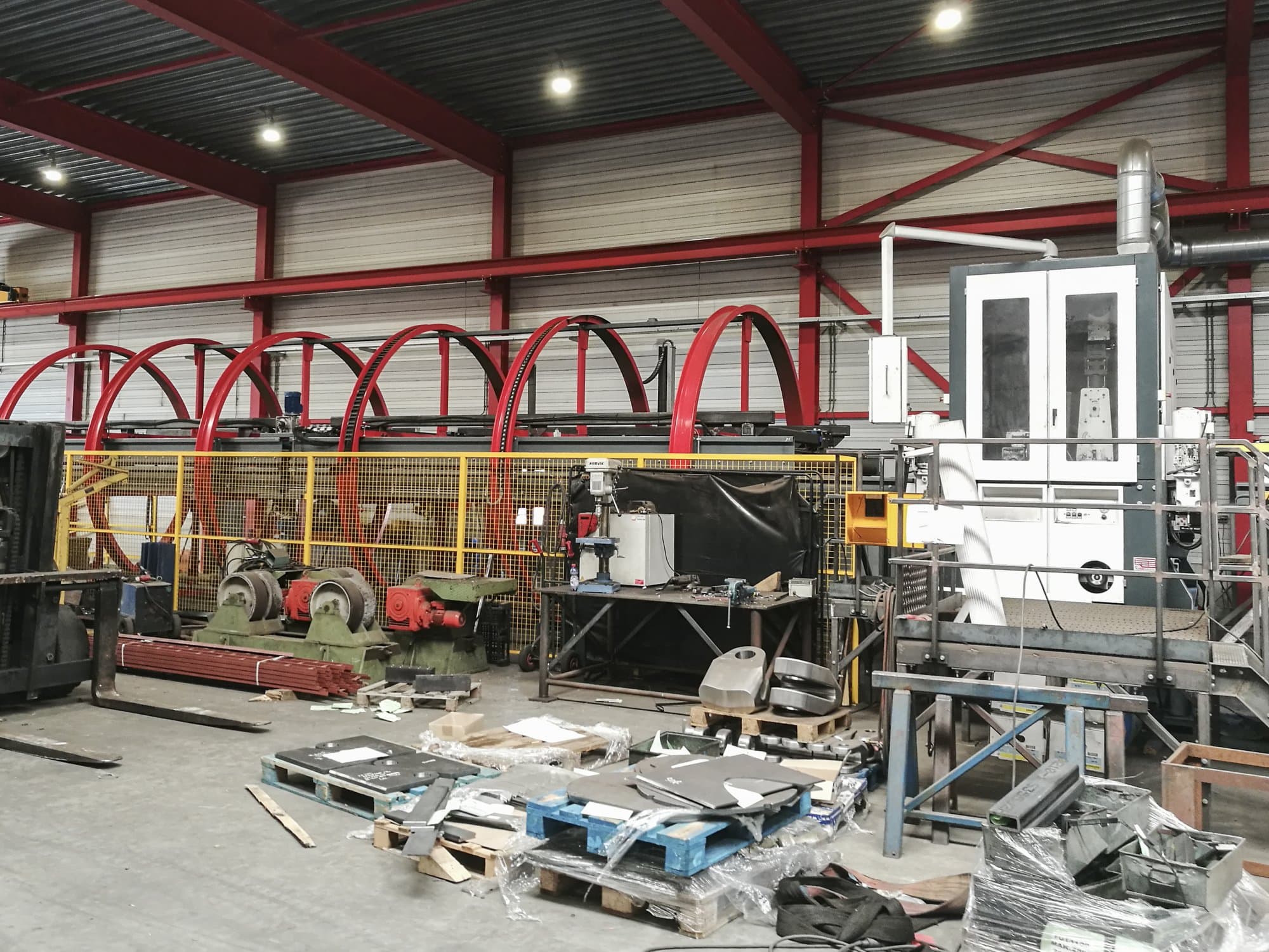 Čelní pohled  na TIMESAVERS 72-SERIE-2600-W stroj