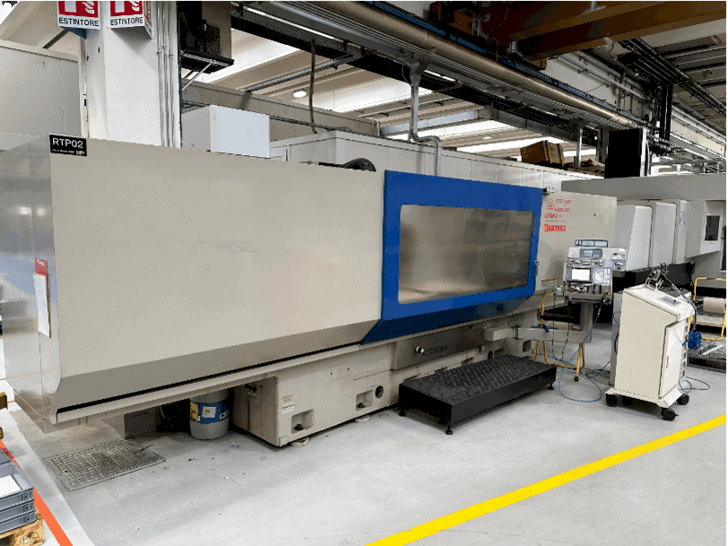 Čelní pohled  na OKAMOTO ACC 208ex  stroj