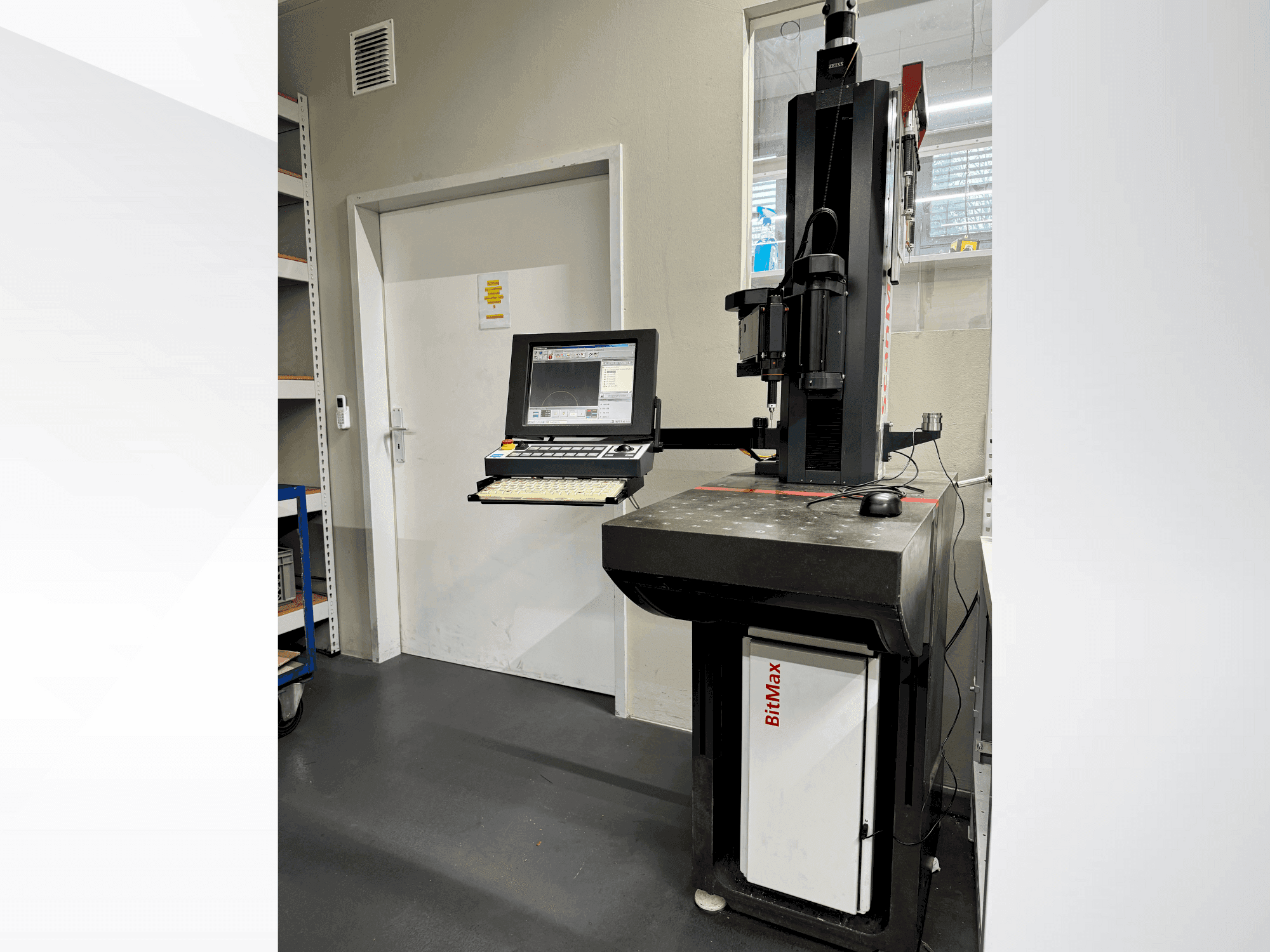 Čelní pohled  na ZEISS ScanMax G32001-9906-000  stroj