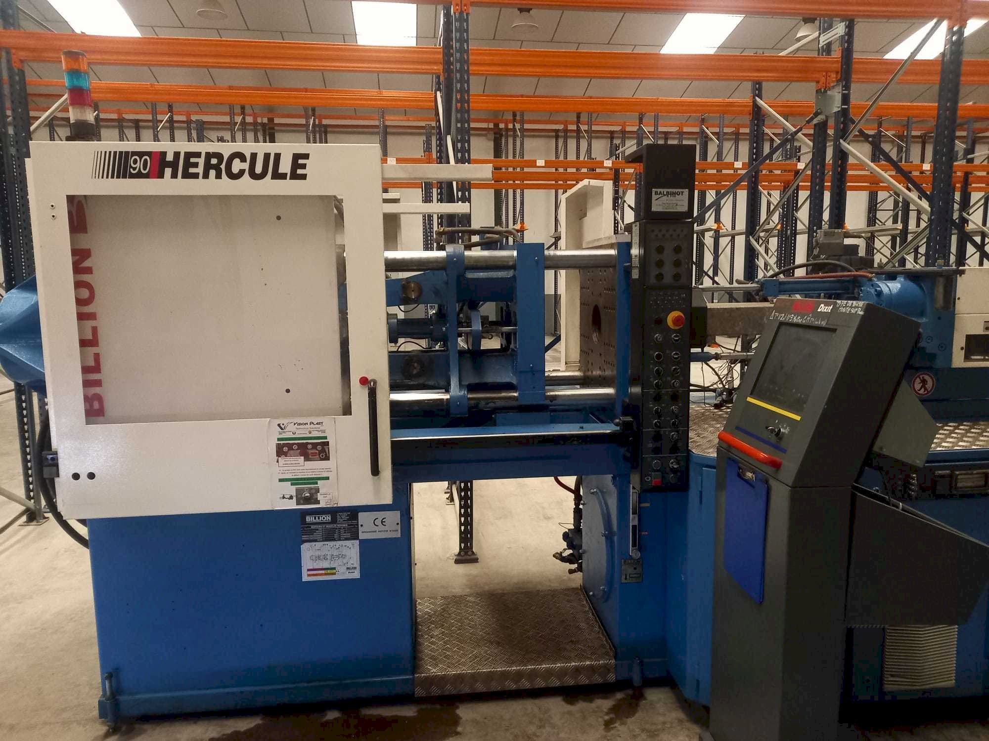 Čelní pohled  na Billion H260/90 TP  stroj