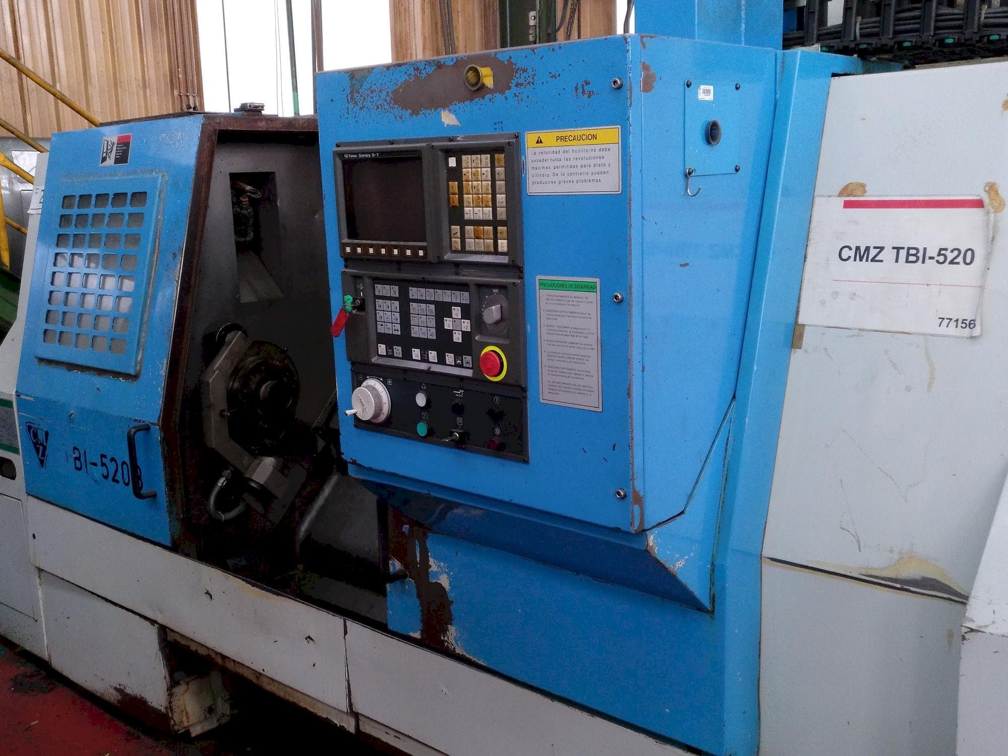 Čelní pohled  na CMZ TBI 520  stroj