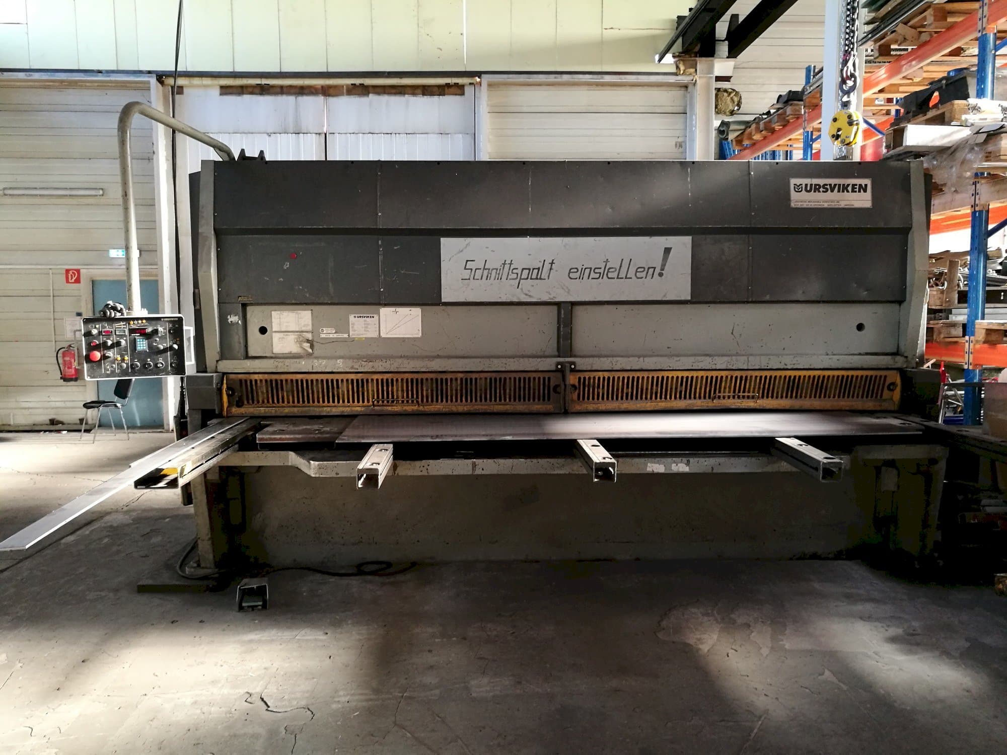 Čelní pohled  na Ursviken GSA 640  stroj