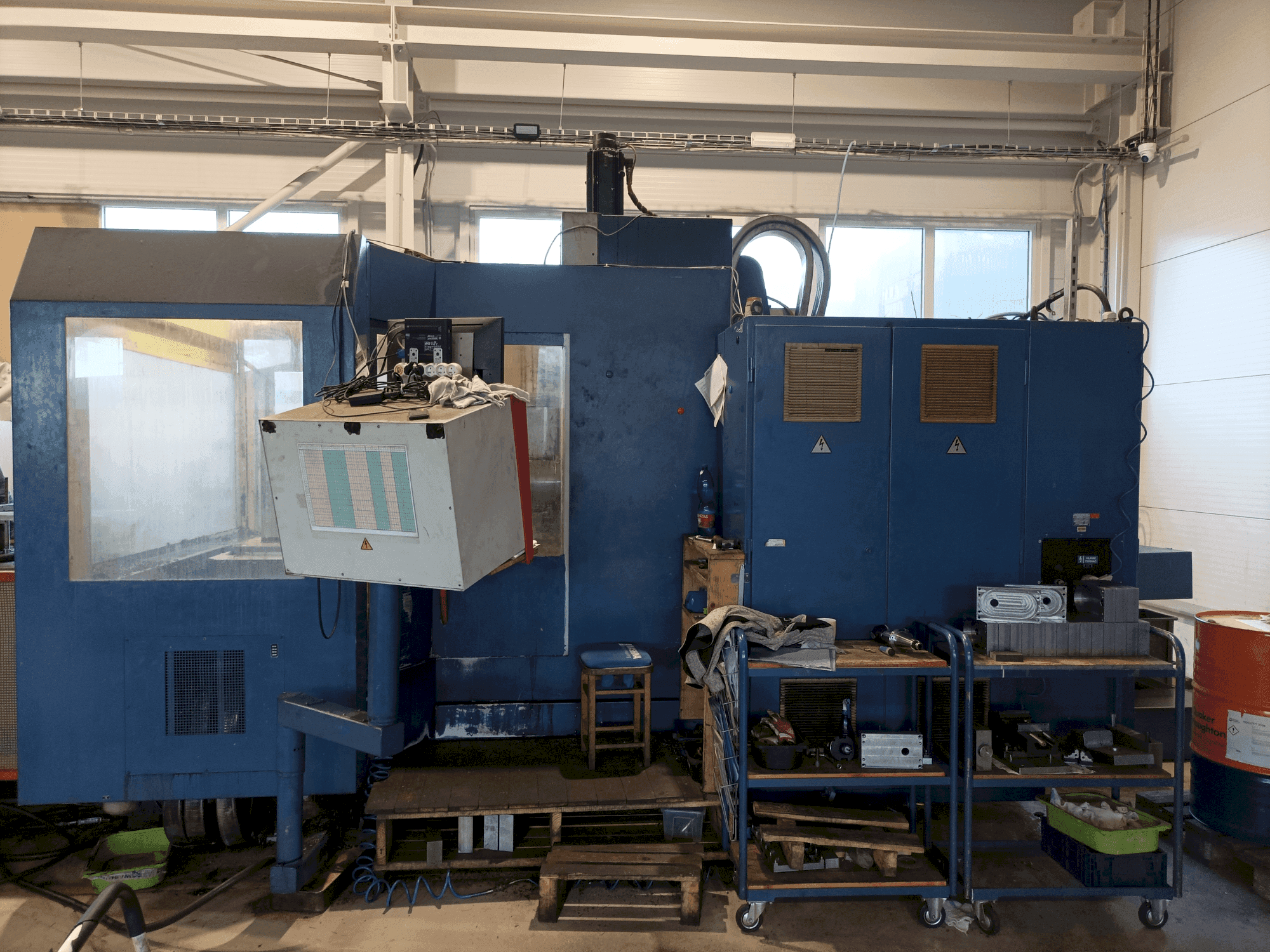 Čelní pohled  na ZPS MCFH 63  stroj