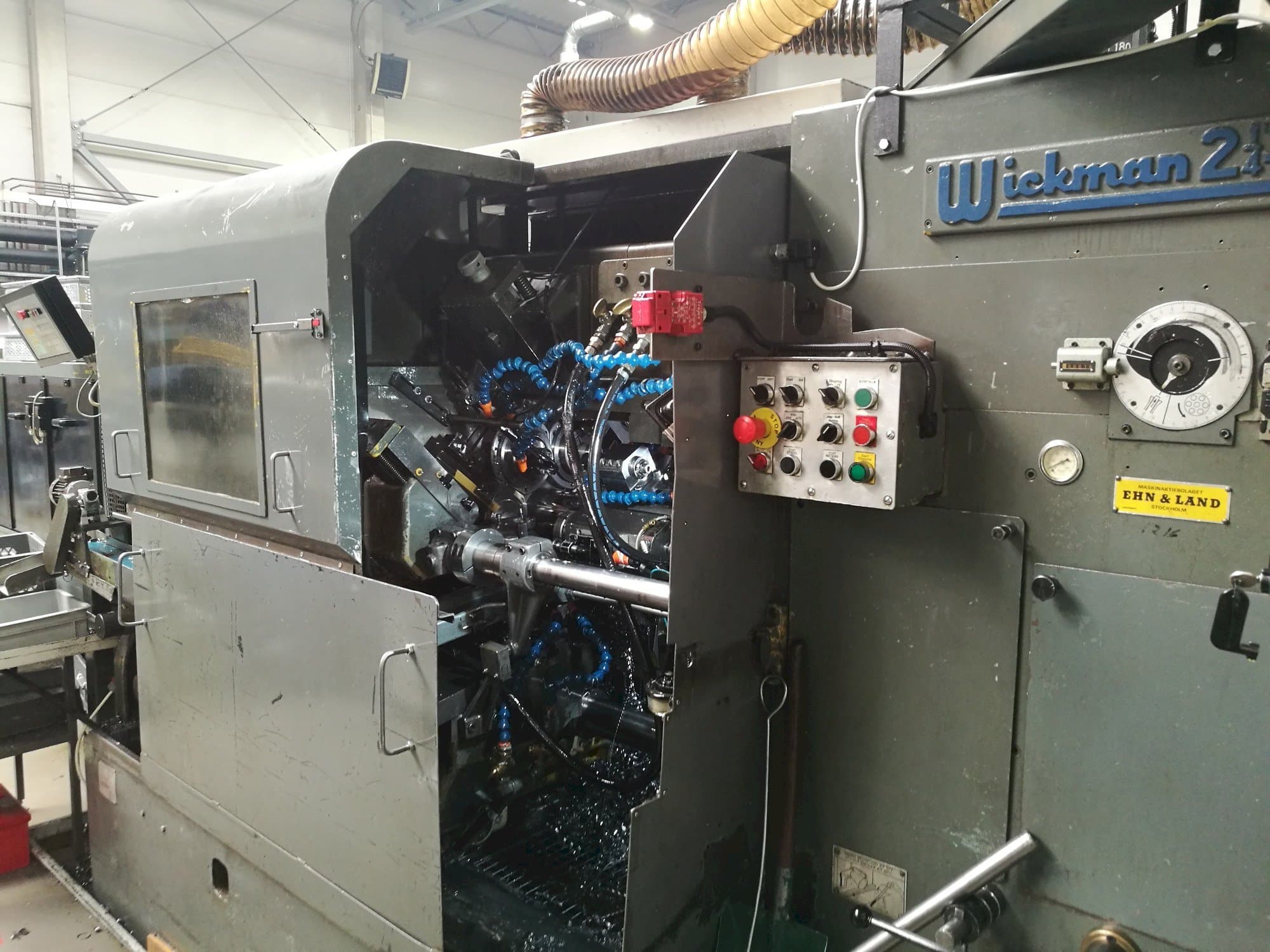 Čelní pohled  na Wickman 2  1/4"-6  stroj