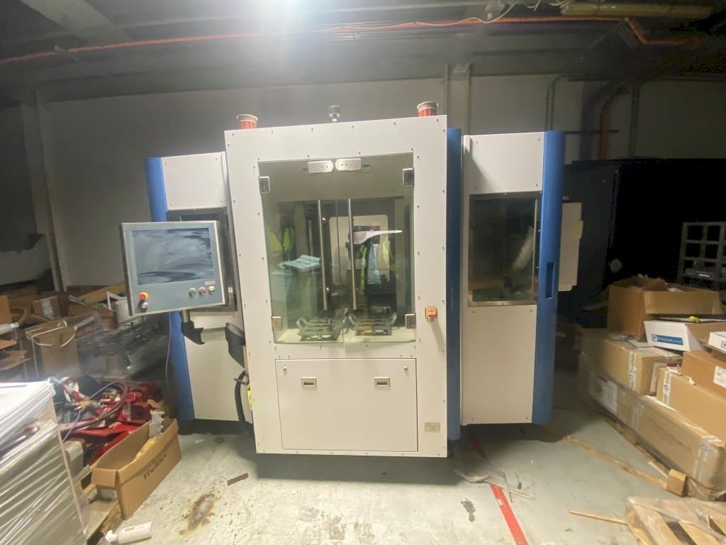 Čelní pohled  na IMSTec GmbH   stroj