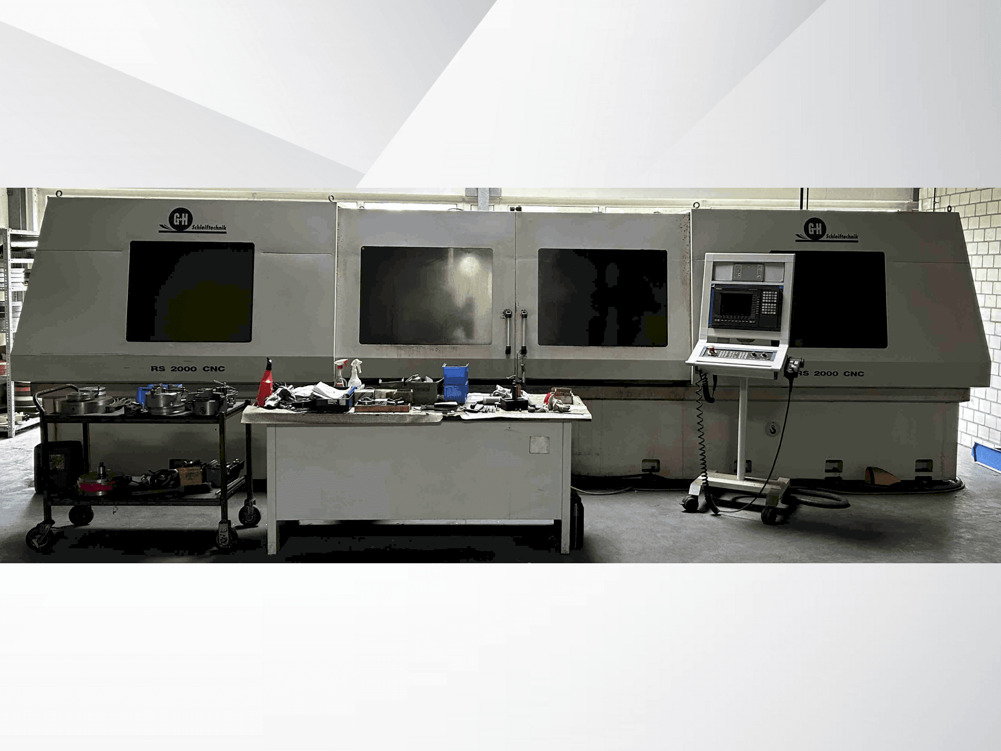 Čelní pohled  na GEIBEL & HOTZ RS 2000 CNC  stroj