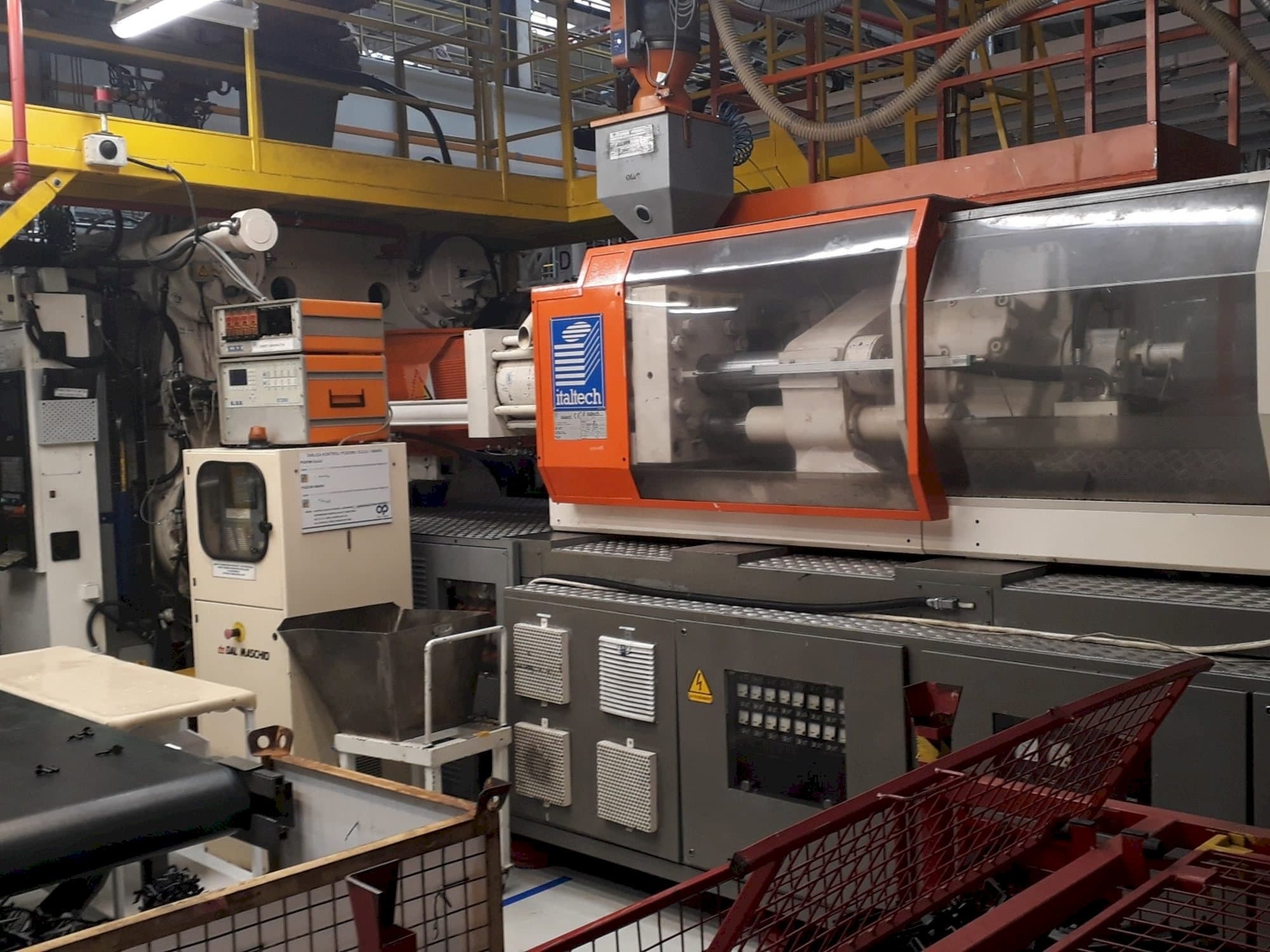 Čelní pohled  na ITALTECH MSK2  stroj