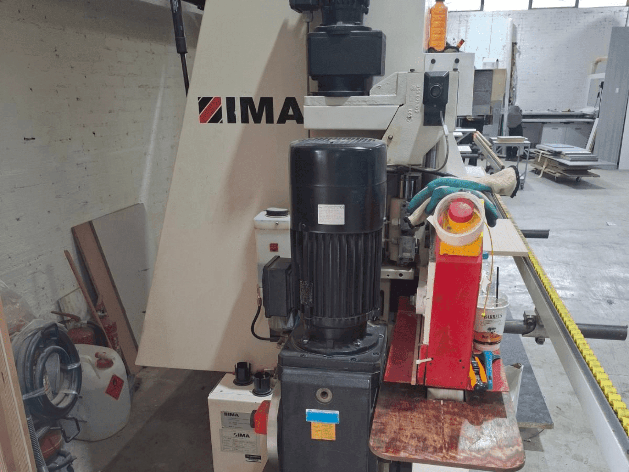 Čelní pohled  na IMA NOVIMAT CONCEPT I /G80/5325/L20  stroj