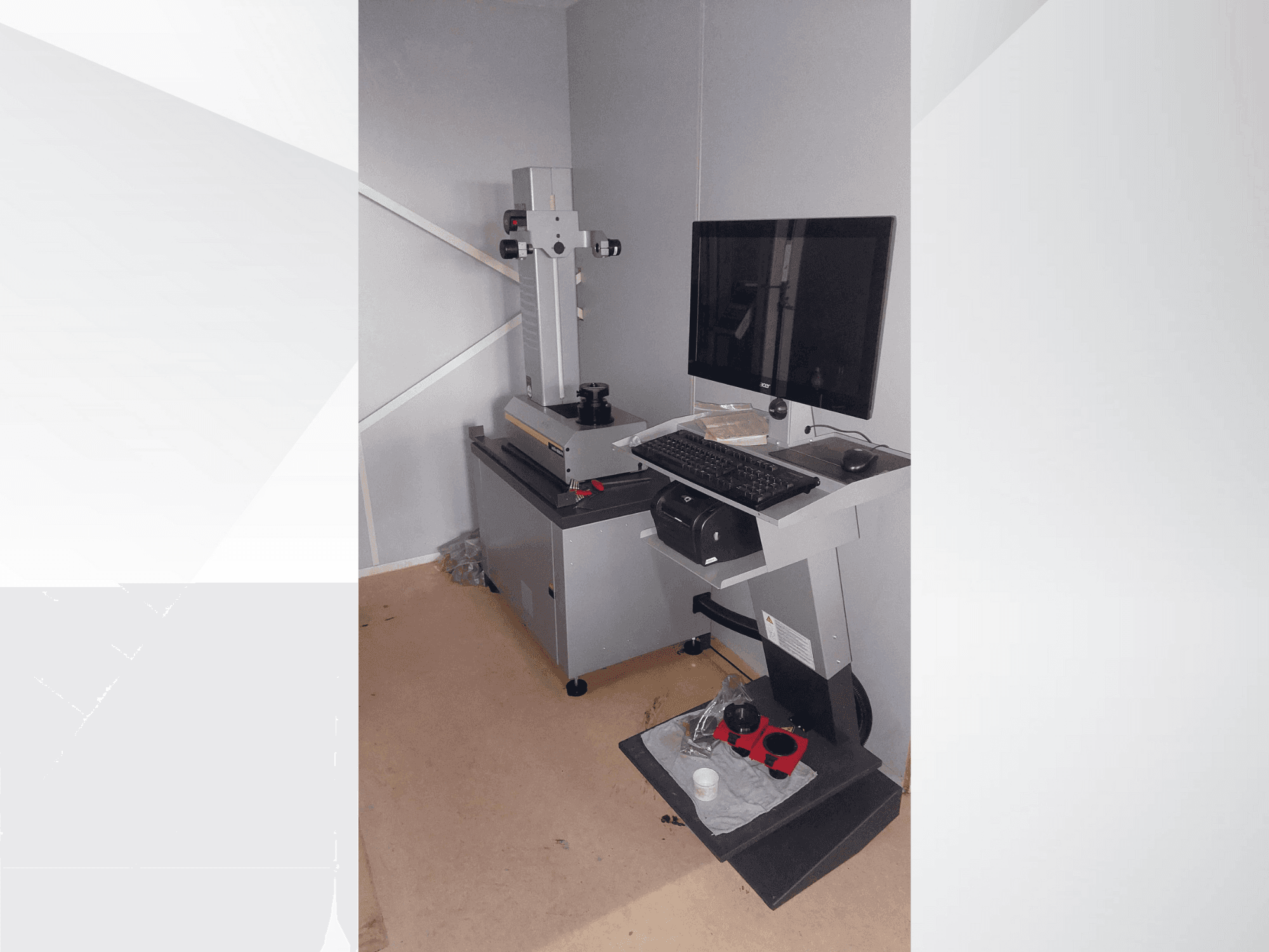 Čelní pohled  na Zoller Smile 600/4  stroj