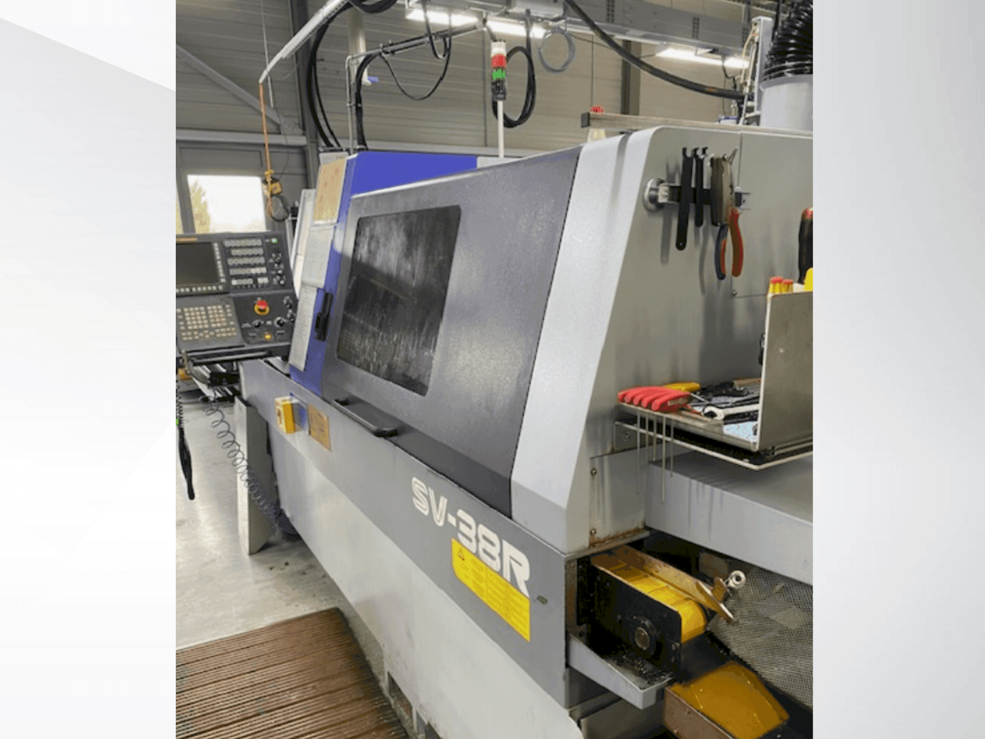 Čelní pohled  na Star SV-38 R  stroj