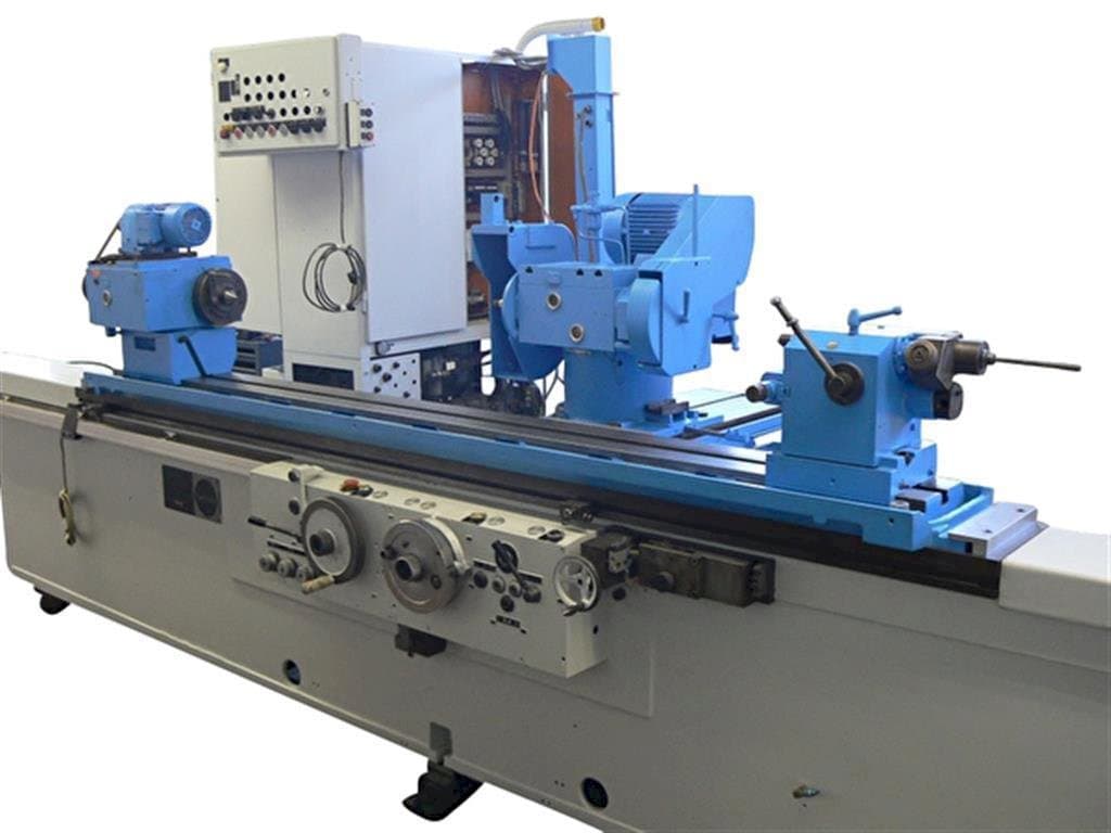 Čelní pohled  na Karstens KC-AU 2000  stroj