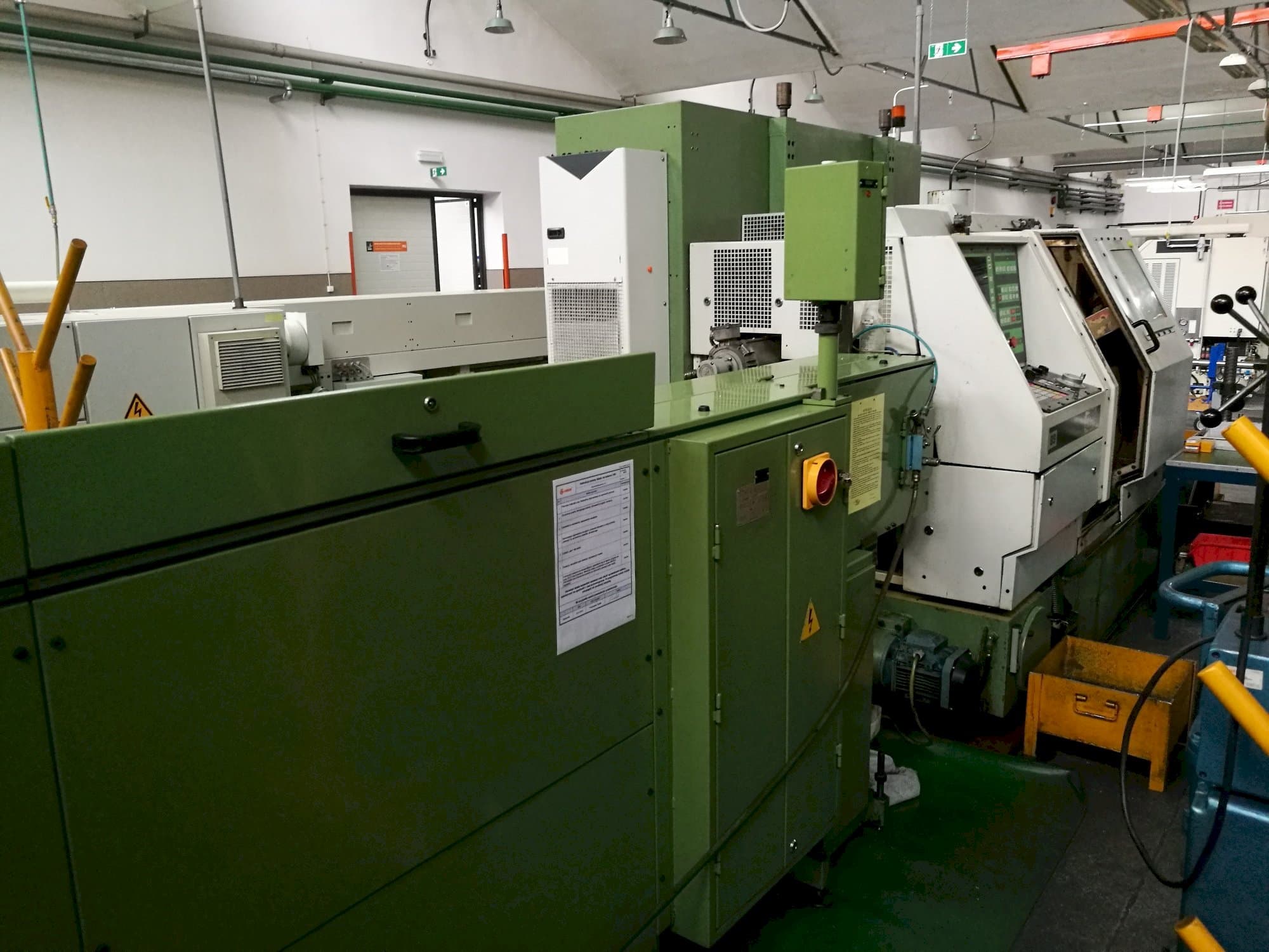 Čelní pohled  na TRAUB TNS 30/42 D  stroj