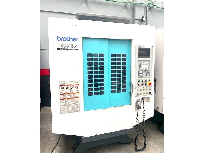 Čelní pohled  na Brother TC-S2A  stroj