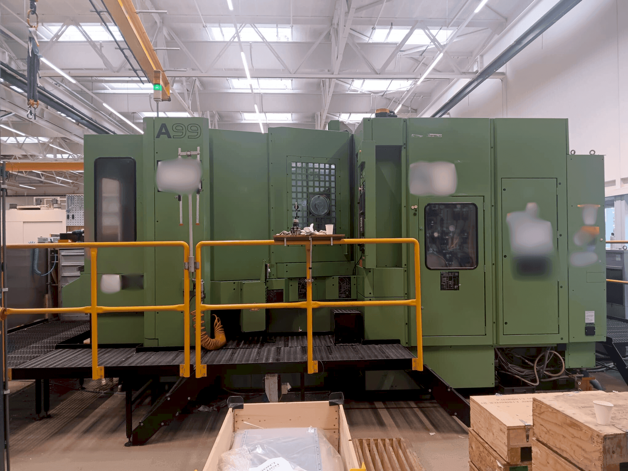 Čelní pohled  na Makino A99-A188  stroj