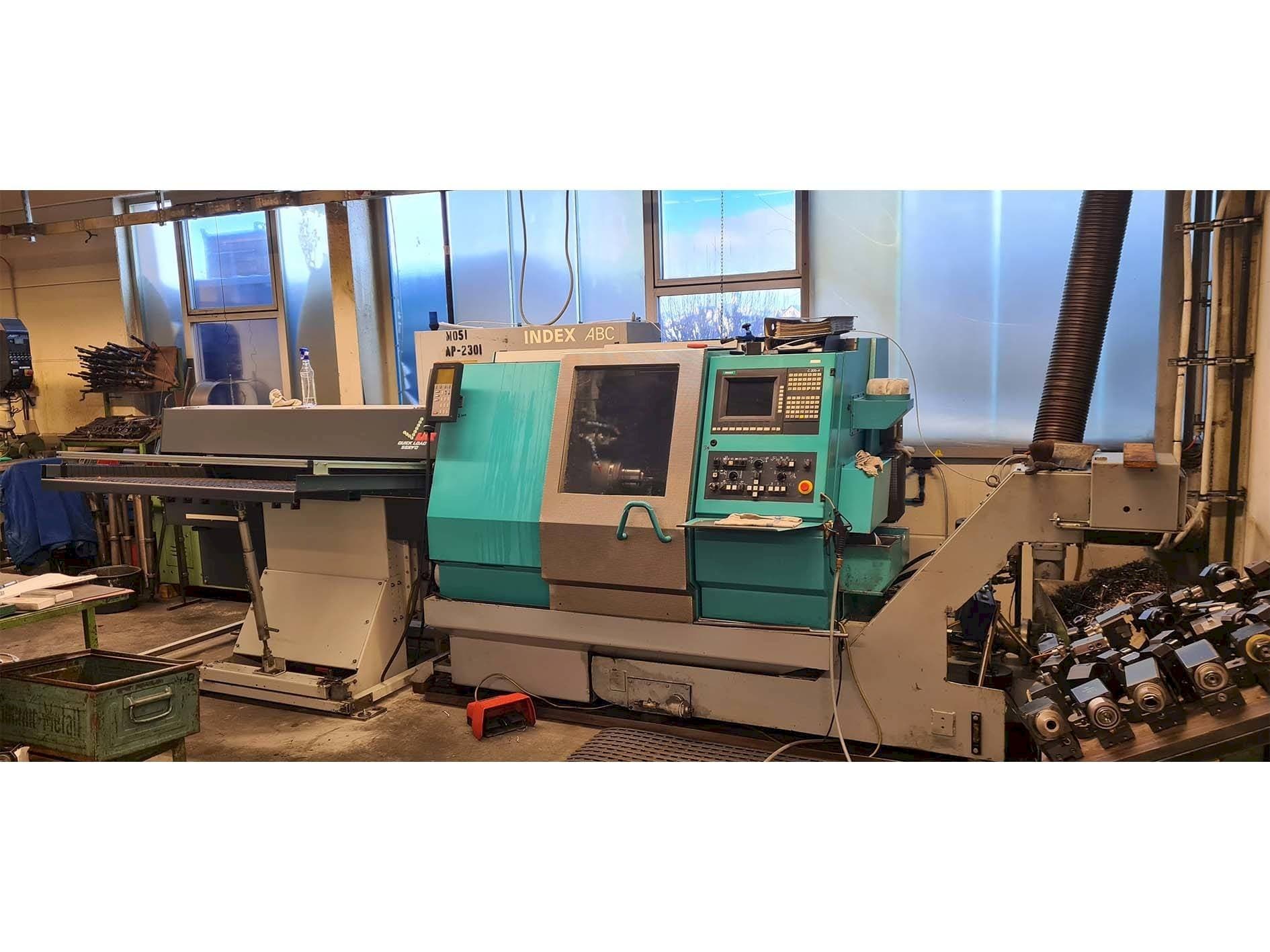 Čelní pohled  na Index ABC  stroj