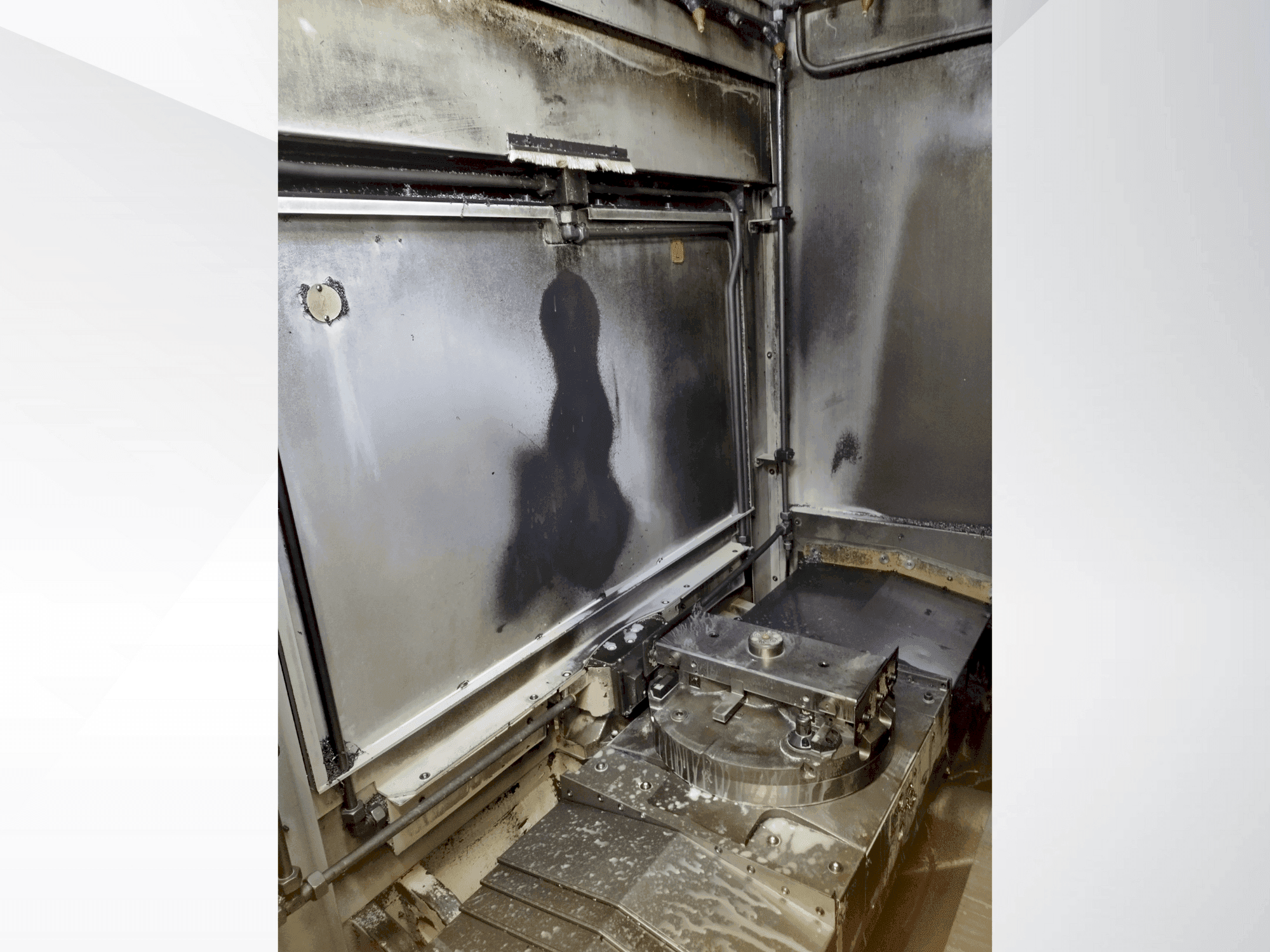 Čelní pohled  na HELLER MCPH150 UNIPRO 90  stroj