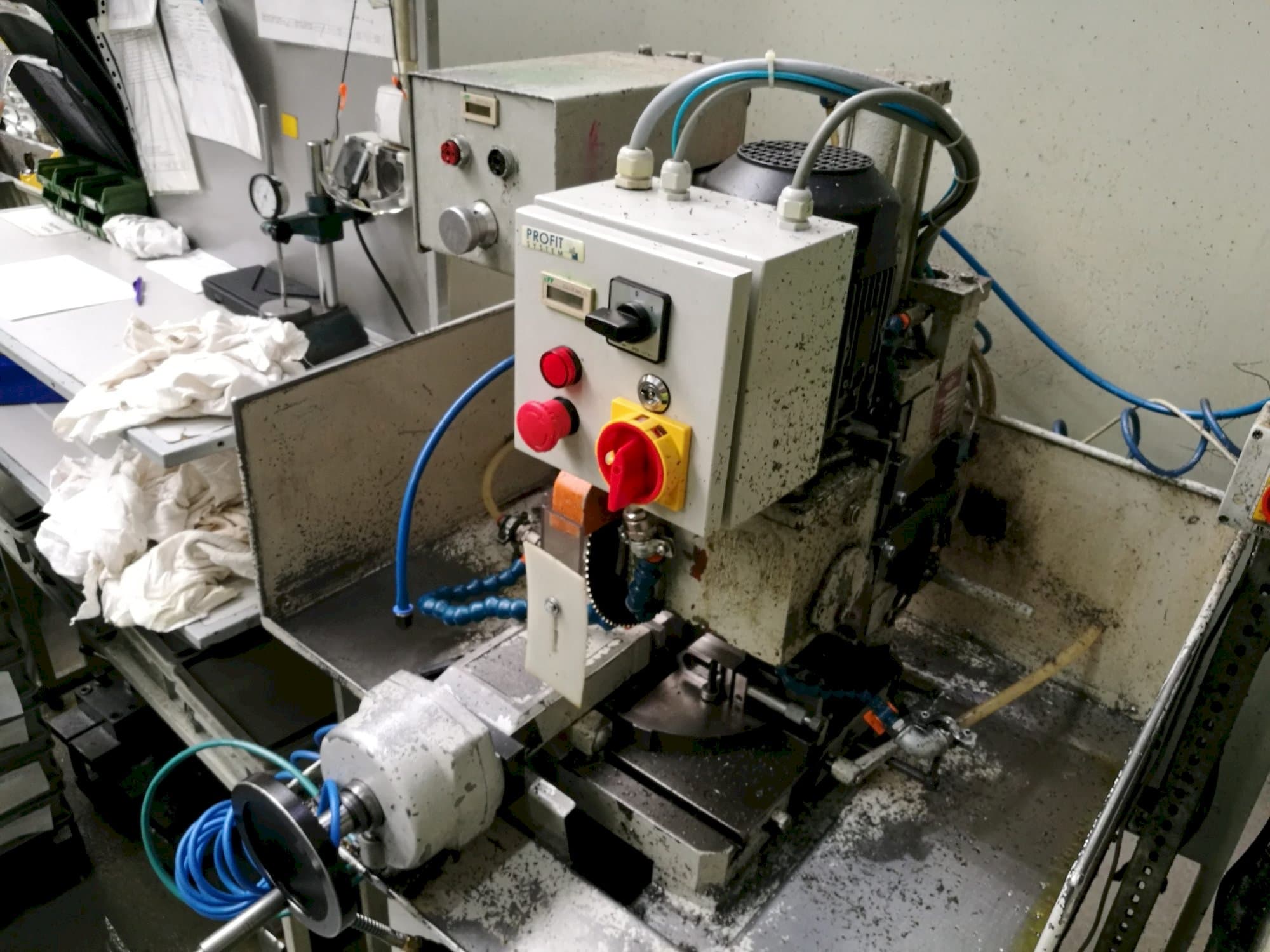 Čelní pohled  na EISELE VMS1SPV  stroj