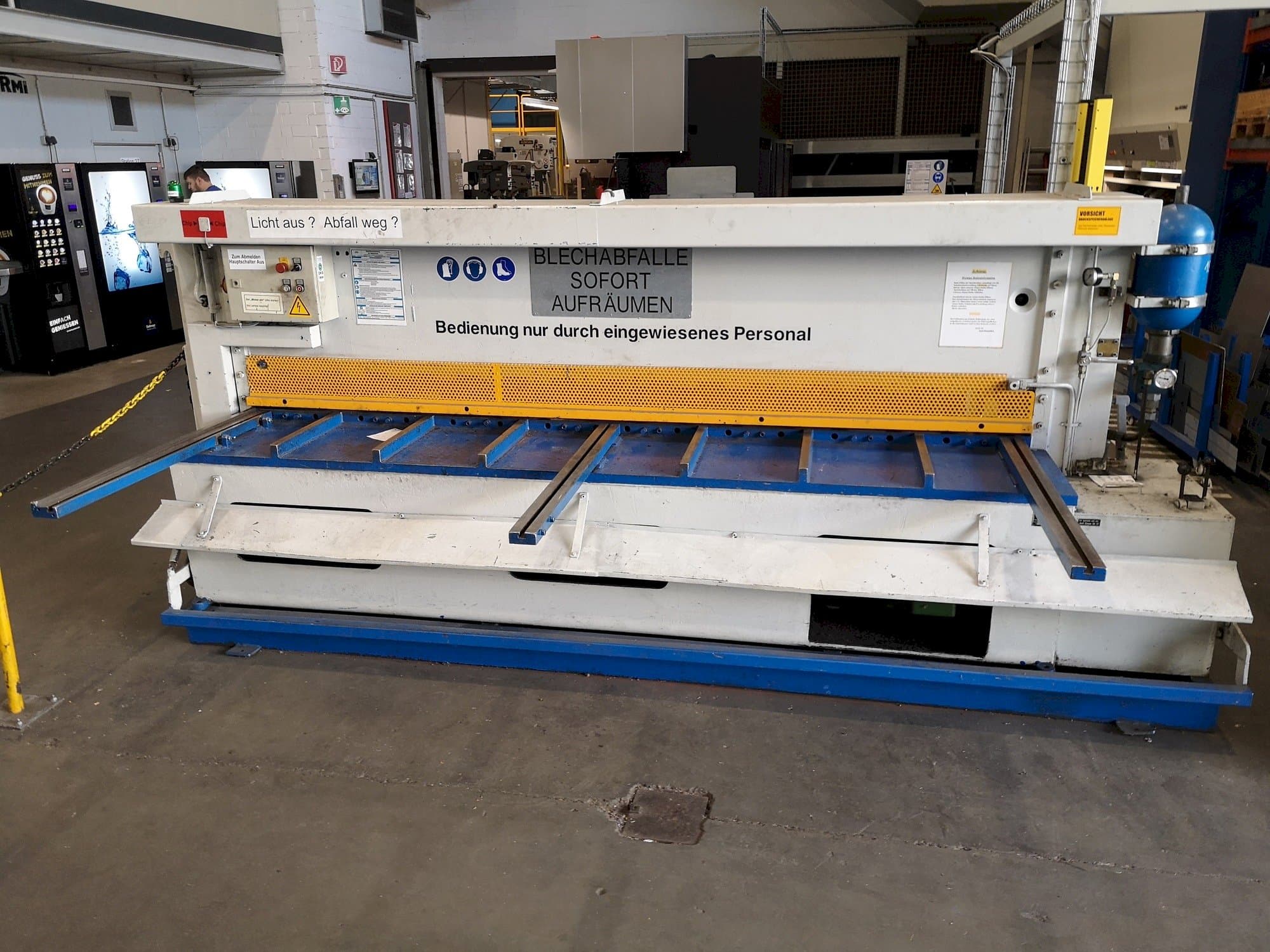 Čelní pohled  na PASKOWSKY TSH 10 MM  stroj