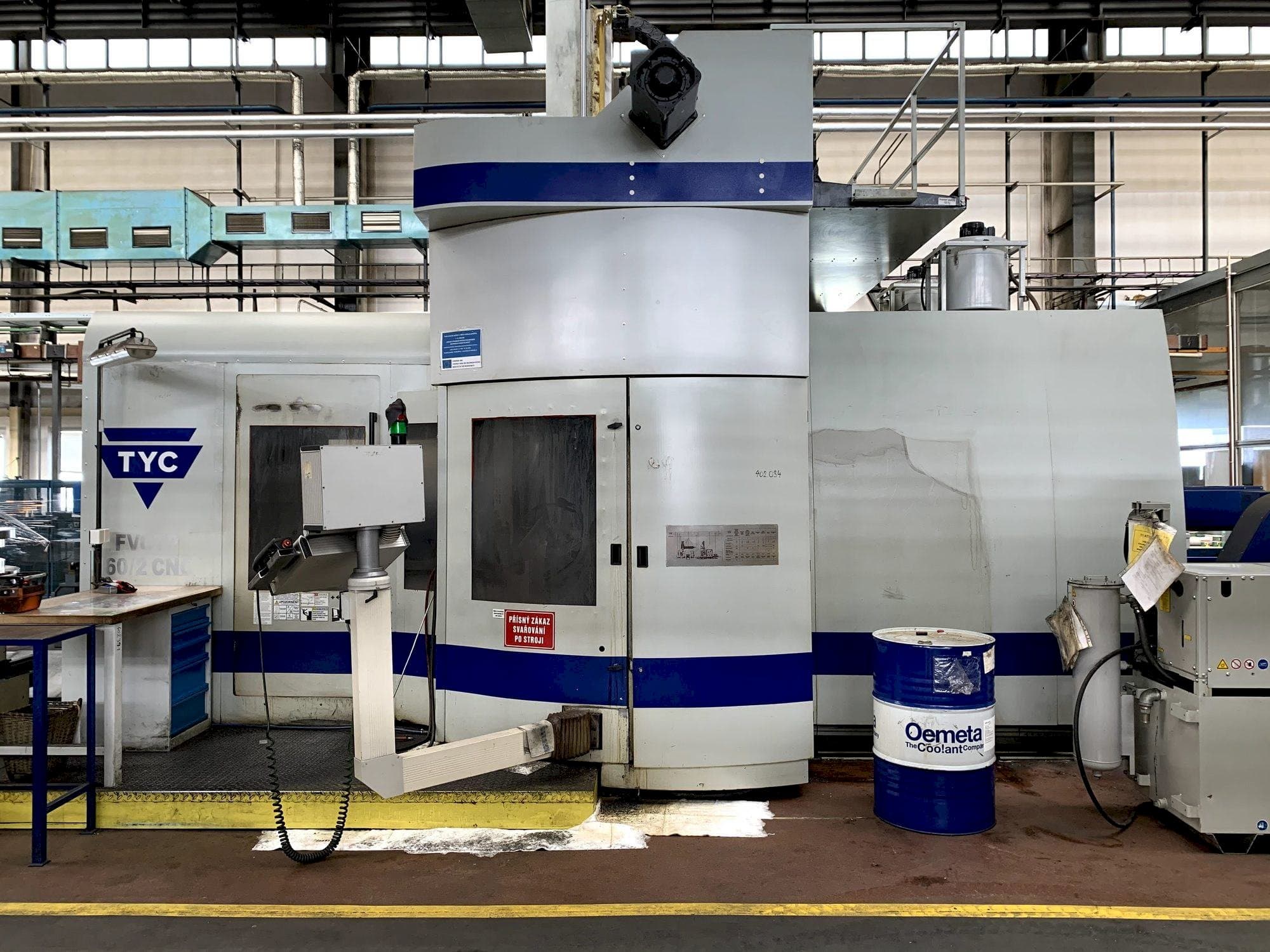 Čelní pohled  na TYC FVCTP 160/2  stroj