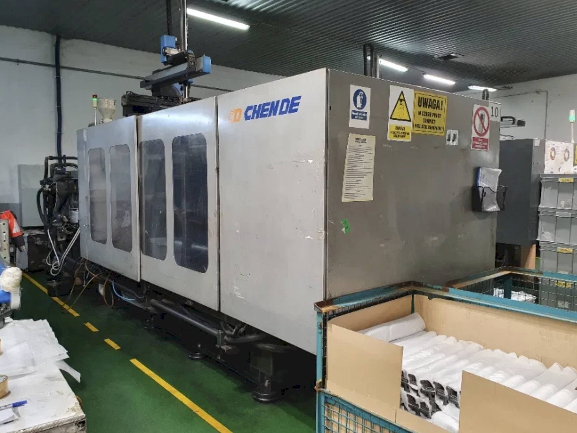 Čelní pohled  na CHENDE CJ480M3V  stroj