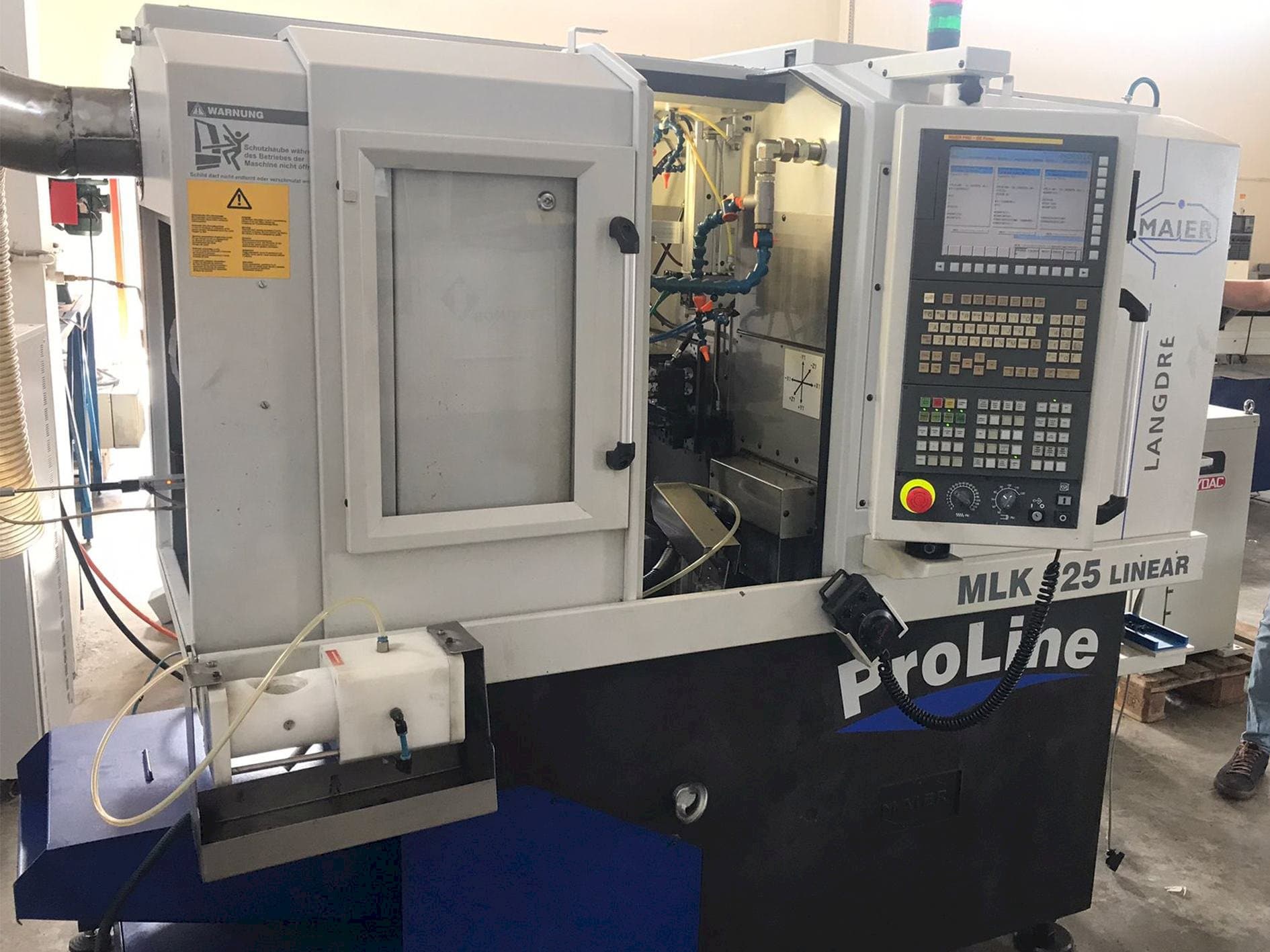 Čelní pohled  na Maier MLK 125 Linear  stroj