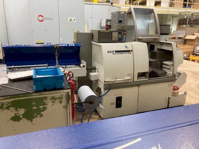 Čelní pohled  na Gildemeister GD 16  stroj