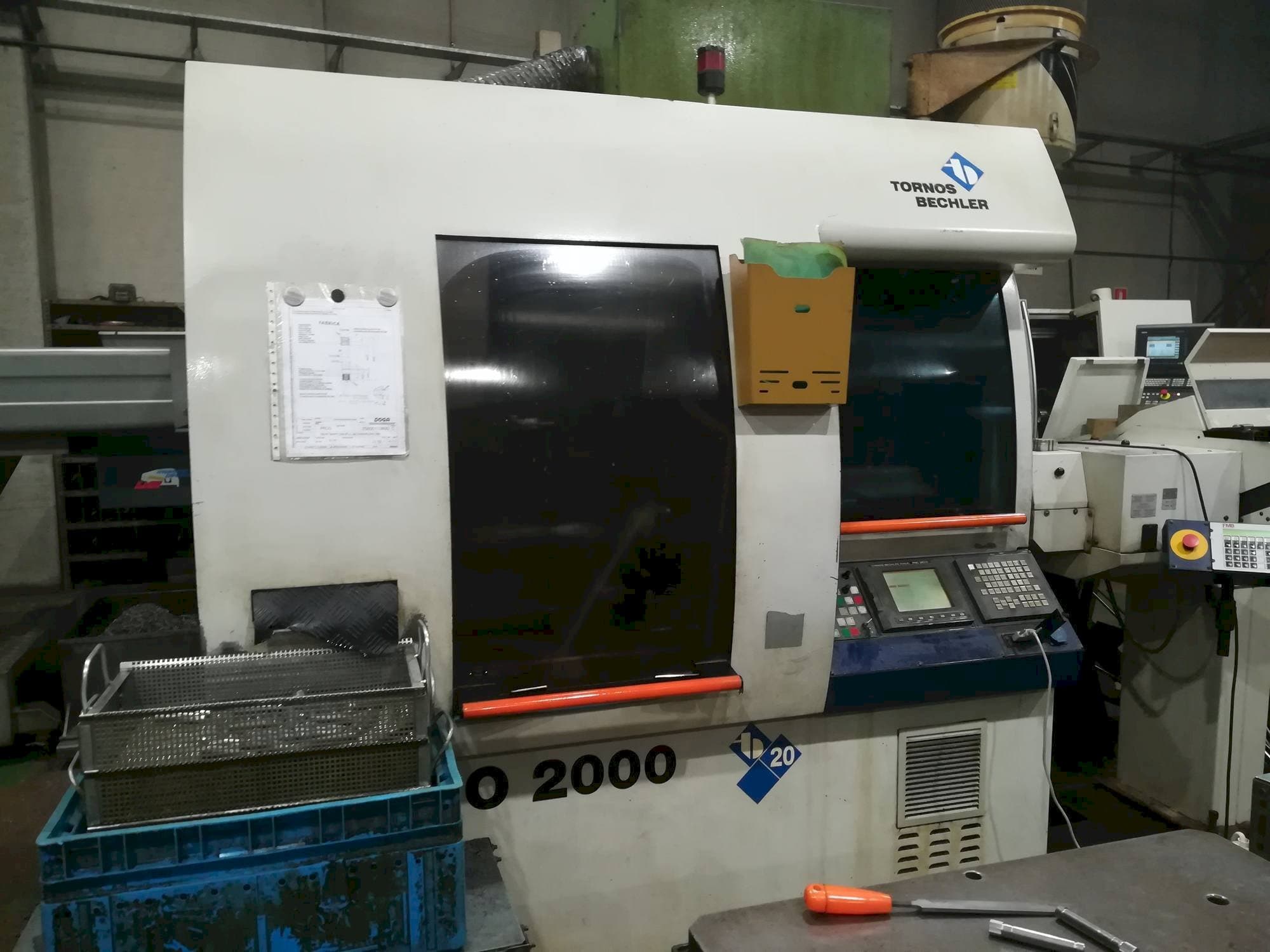 Čelní pohled  na Tornos-Bechler Deco 20  stroj