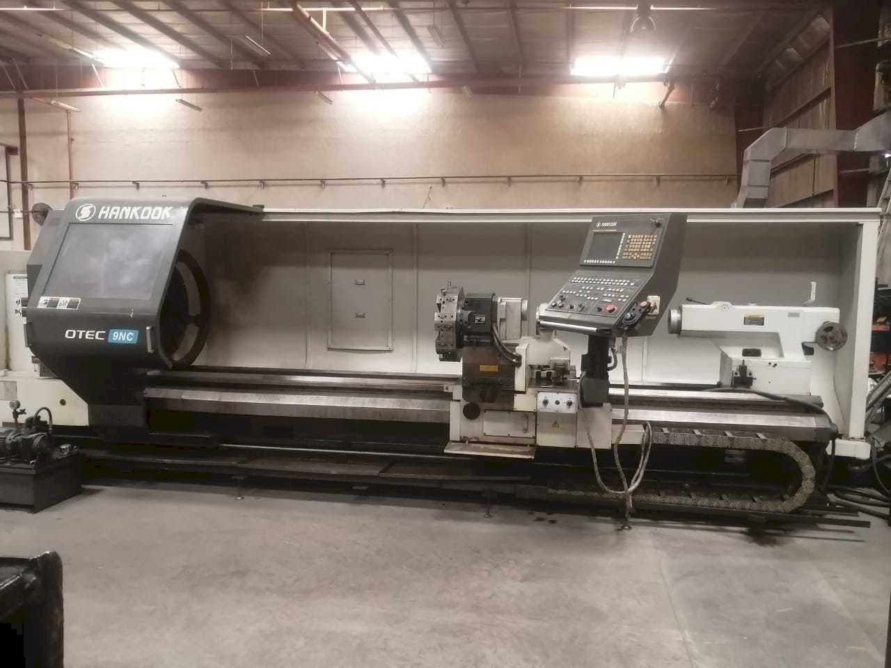 Čelní pohled  na HANKOOK PROTEC-9NC  stroj