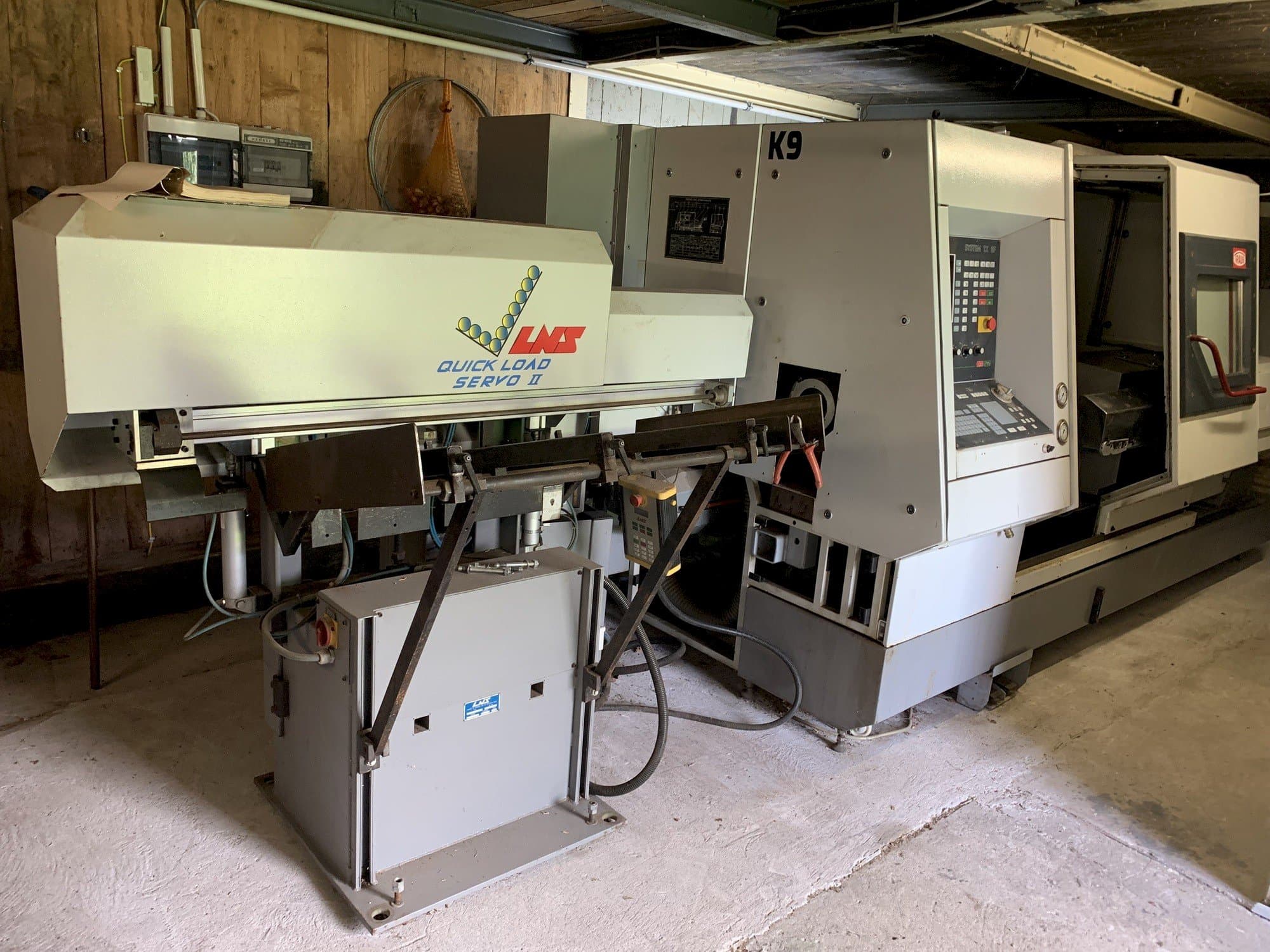 Čelní pohled  na TRAUB TND 350 G  stroj