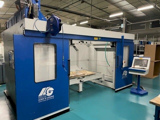 Čelní pohled  na HG GRIMME GSF 20/10  stroj