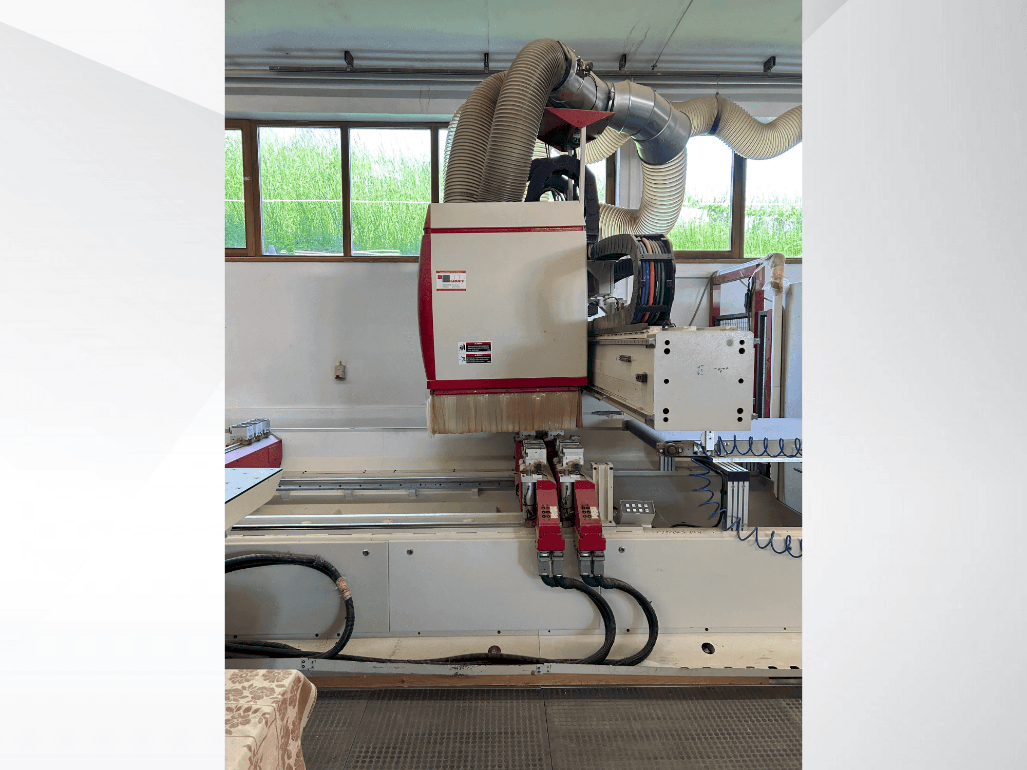 Čelní pohled  na IMA BIMA CUT 120/240  stroj