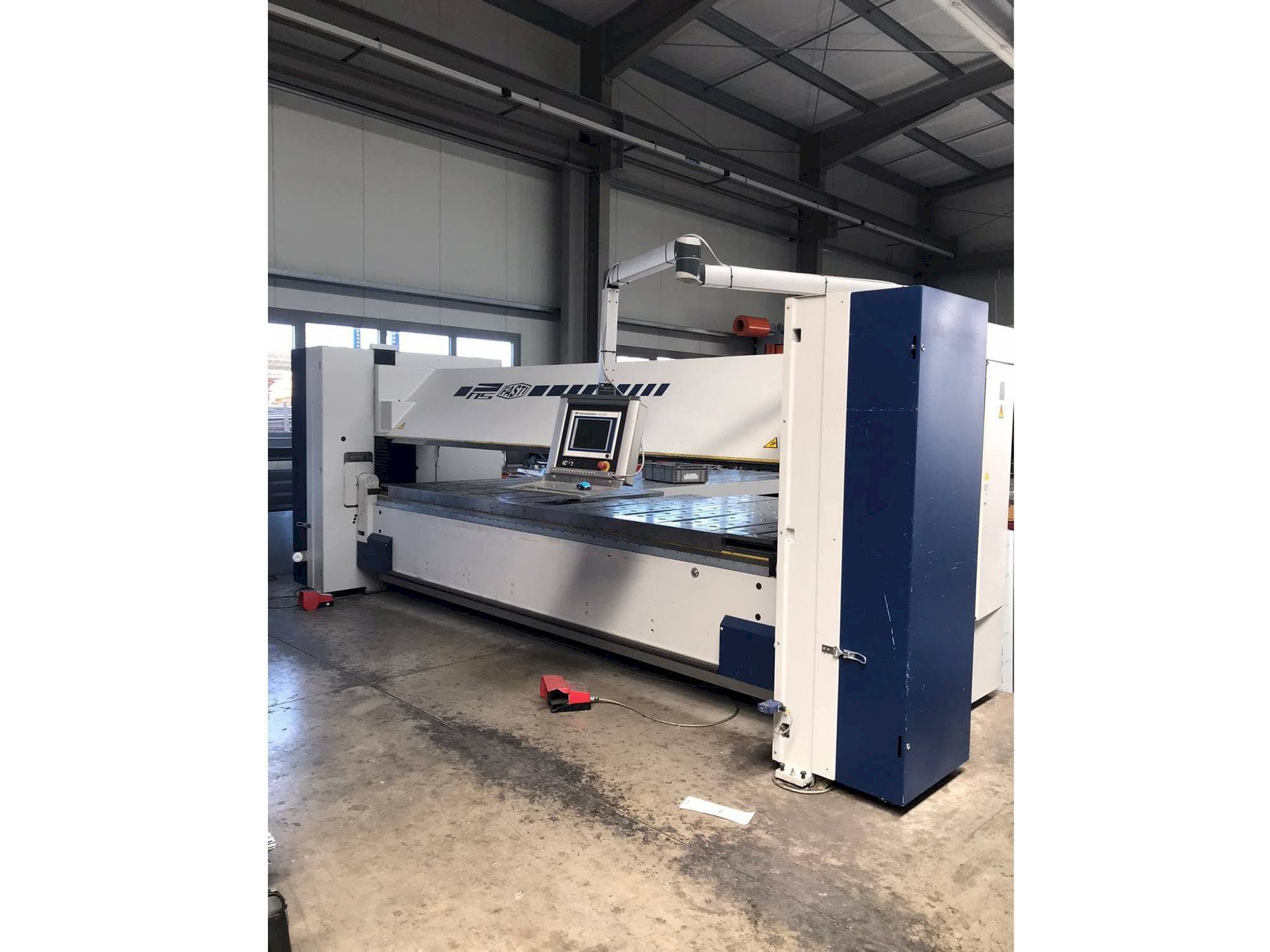 Čelní pohled  na SCHRODER-FASTI FP 60-40/4  stroj