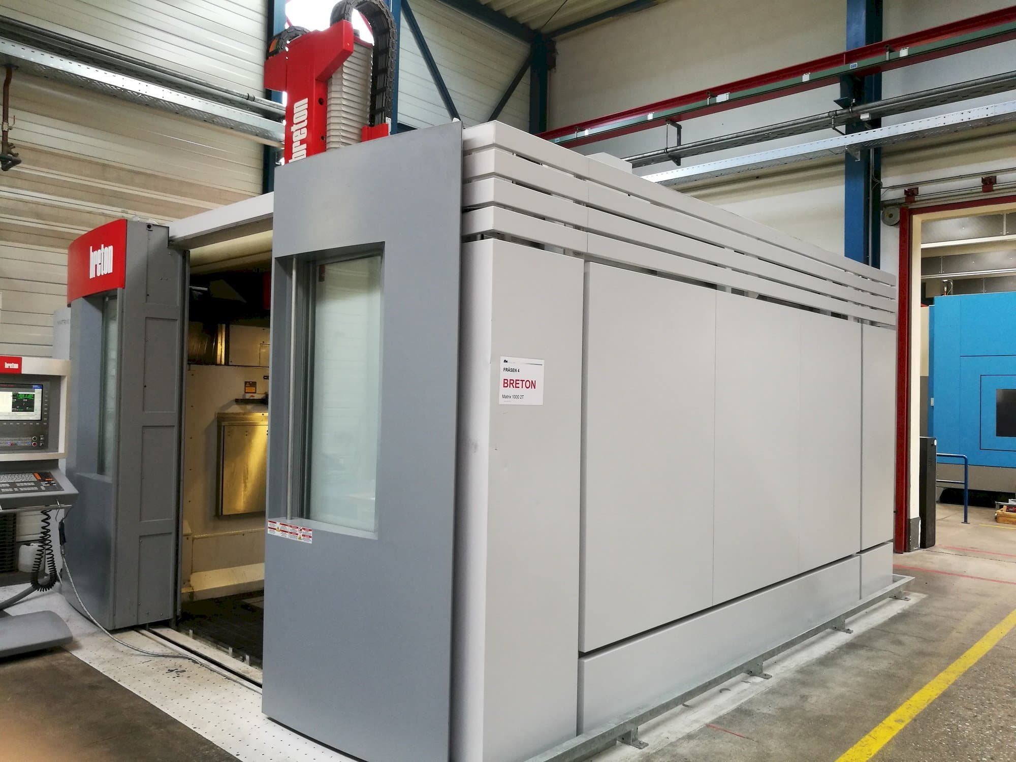 Čelní pohled  na Breton Matrix 1000 2T DY  stroj