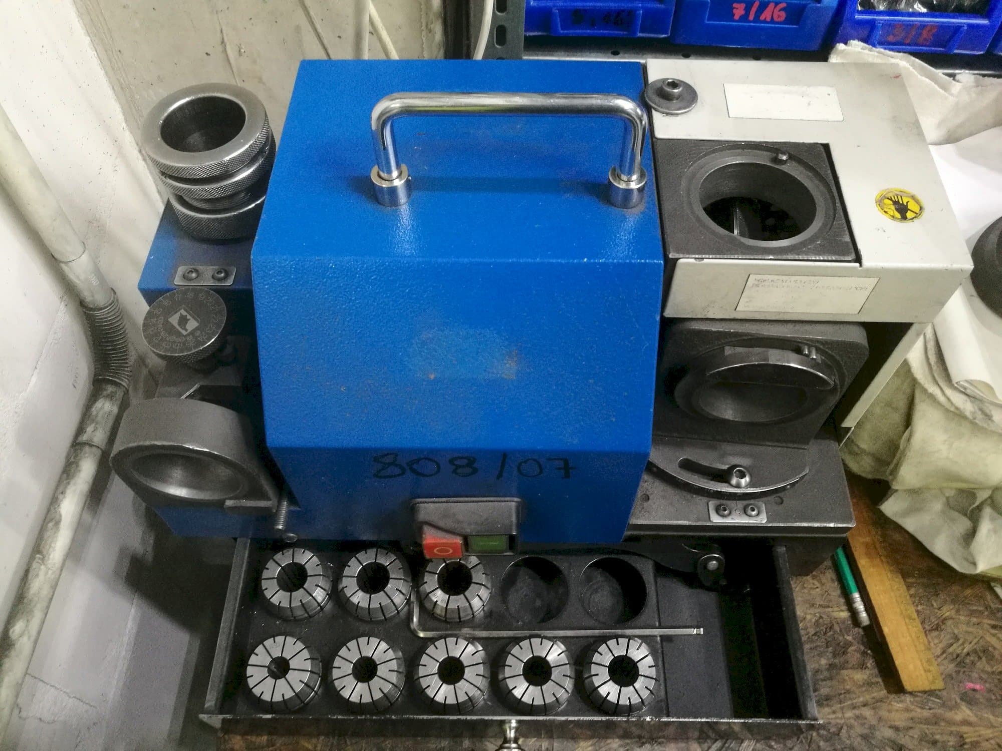 Čelní pohled  na PAX 30  stroj