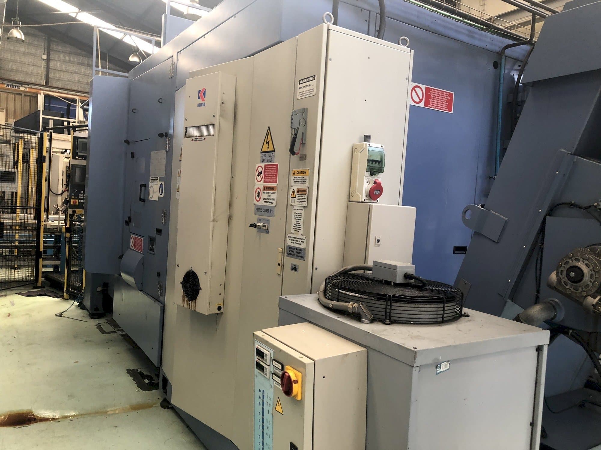 Čelní pohled  na MCM Clock  stroj