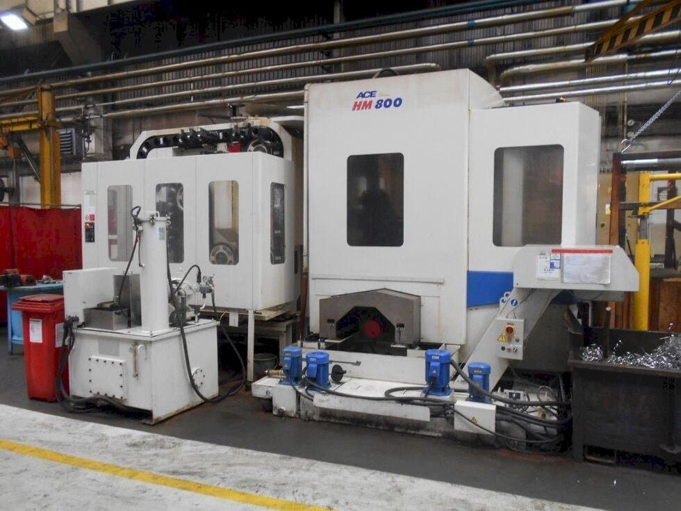 Čelní pohled  na DAEWOO ACE-HM 800  stroj