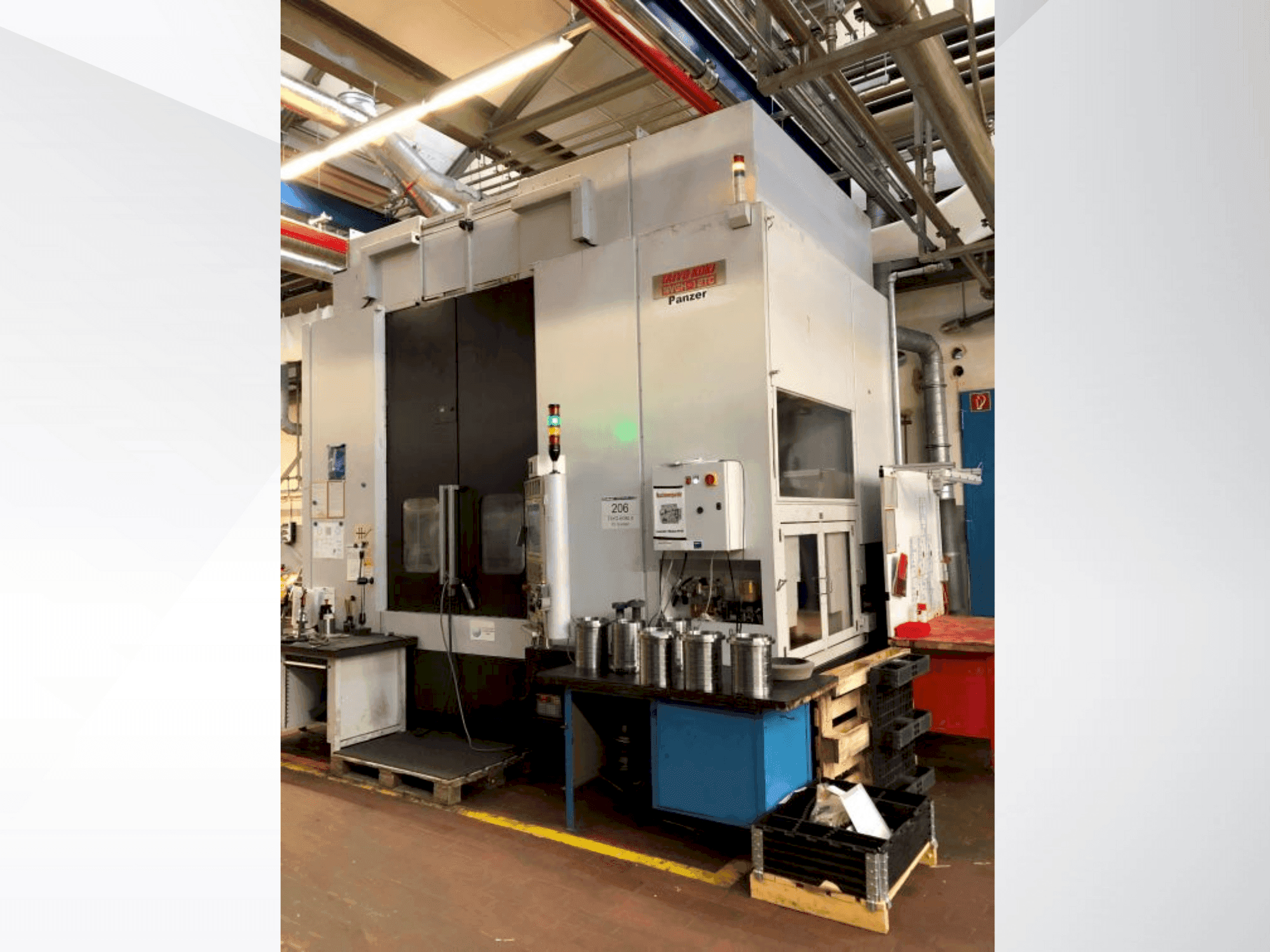 Čelní pohled  na TAIYO KOKI KOKI NVGH 12TC  stroj